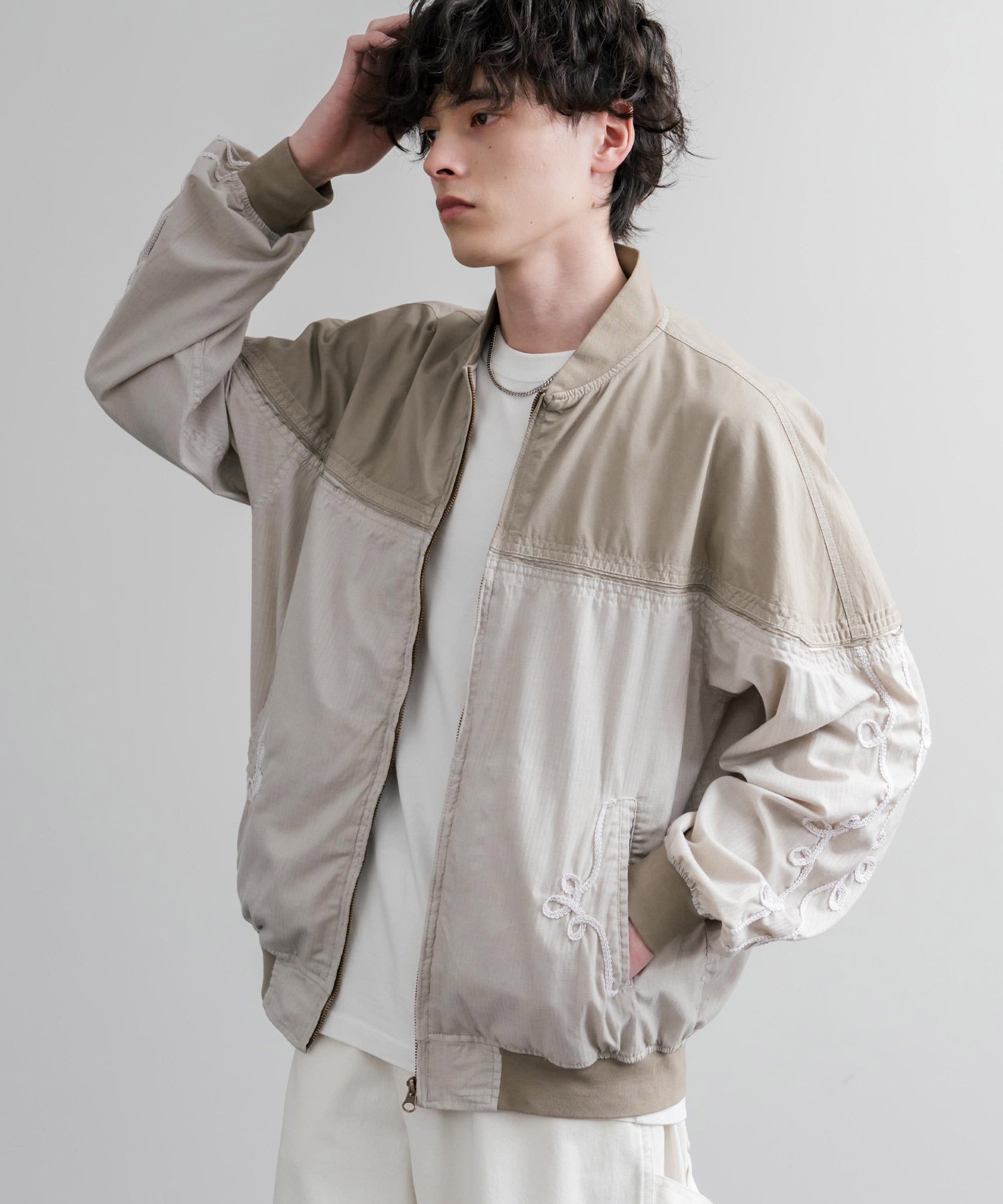 ロッキーモンロー Rocky Monroe ブルゾン ショート丈 メンズ ダービージャケット ライトアウター 異素材 オーバーサイズ ラグラン 薄手 KRIFF MAYER 2534003 15612 (20.ベージュ) 20.ベージュ