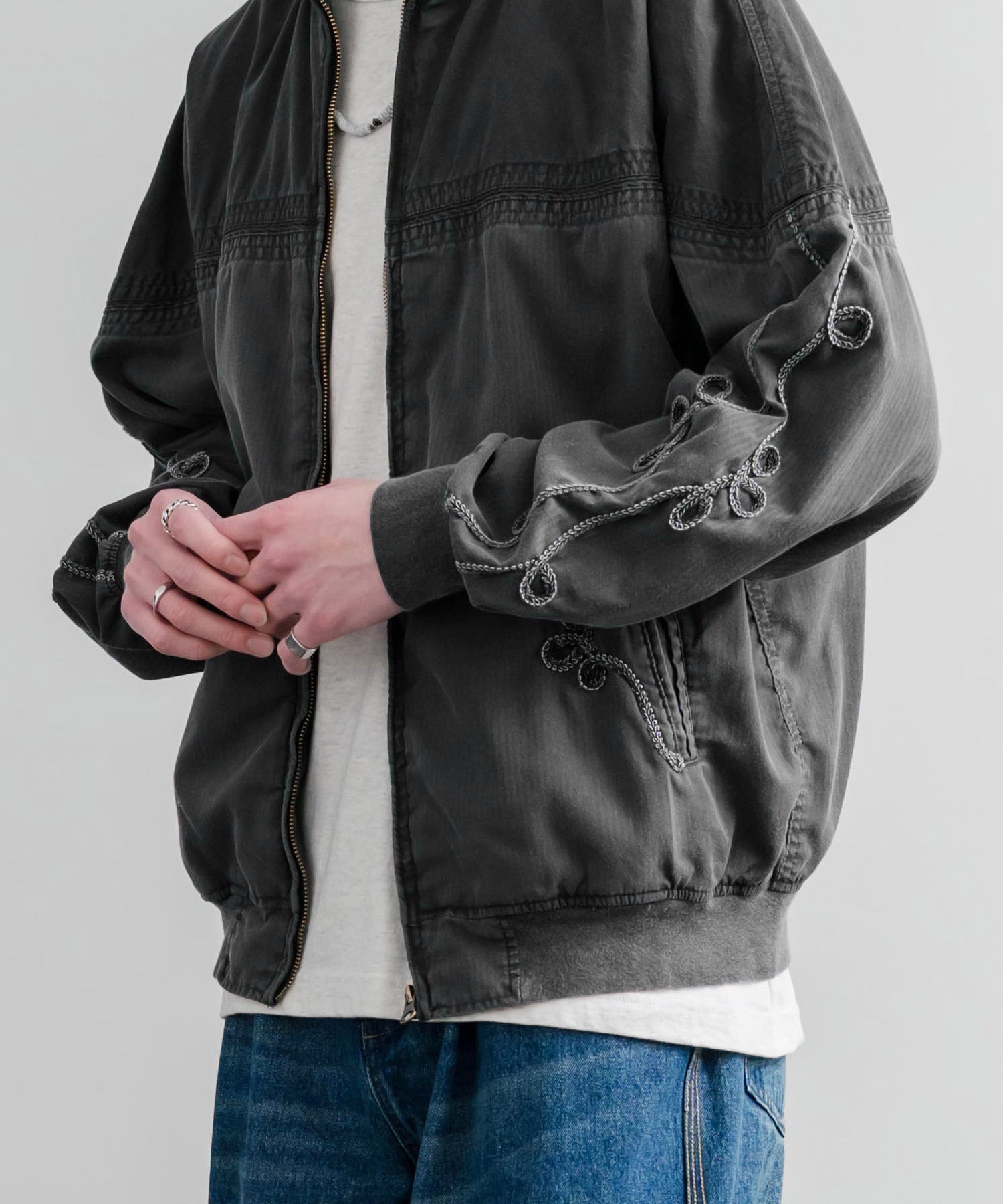 ロッキーモンロー Rocky Monroe ブルゾン ショート丈 メンズ ダービージャケット ライトアウター 異素材 オーバーサイズ ラグラン 薄手 KRIFF MAYER 2534003 15612 (20.ベージュ) 20.ベージュ