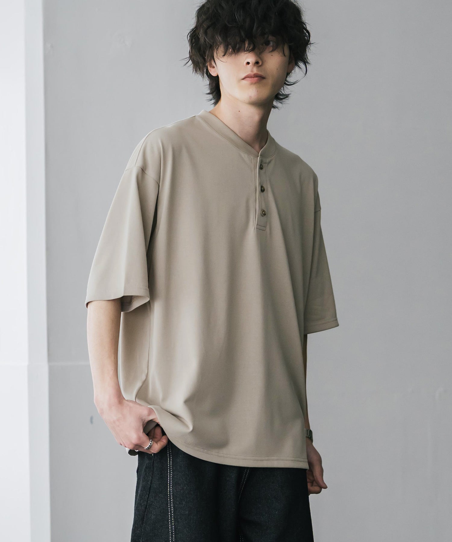 ロッキーモンロー Rocky Monroe Tシャツ 半袖 無地 ヘンリーネック メンズ レディース カットソー 多機能 接触冷感 遮熱 UVカット コットンタッチ 吸水拡散 リラックス 15428 (グレージュ) グレージュ