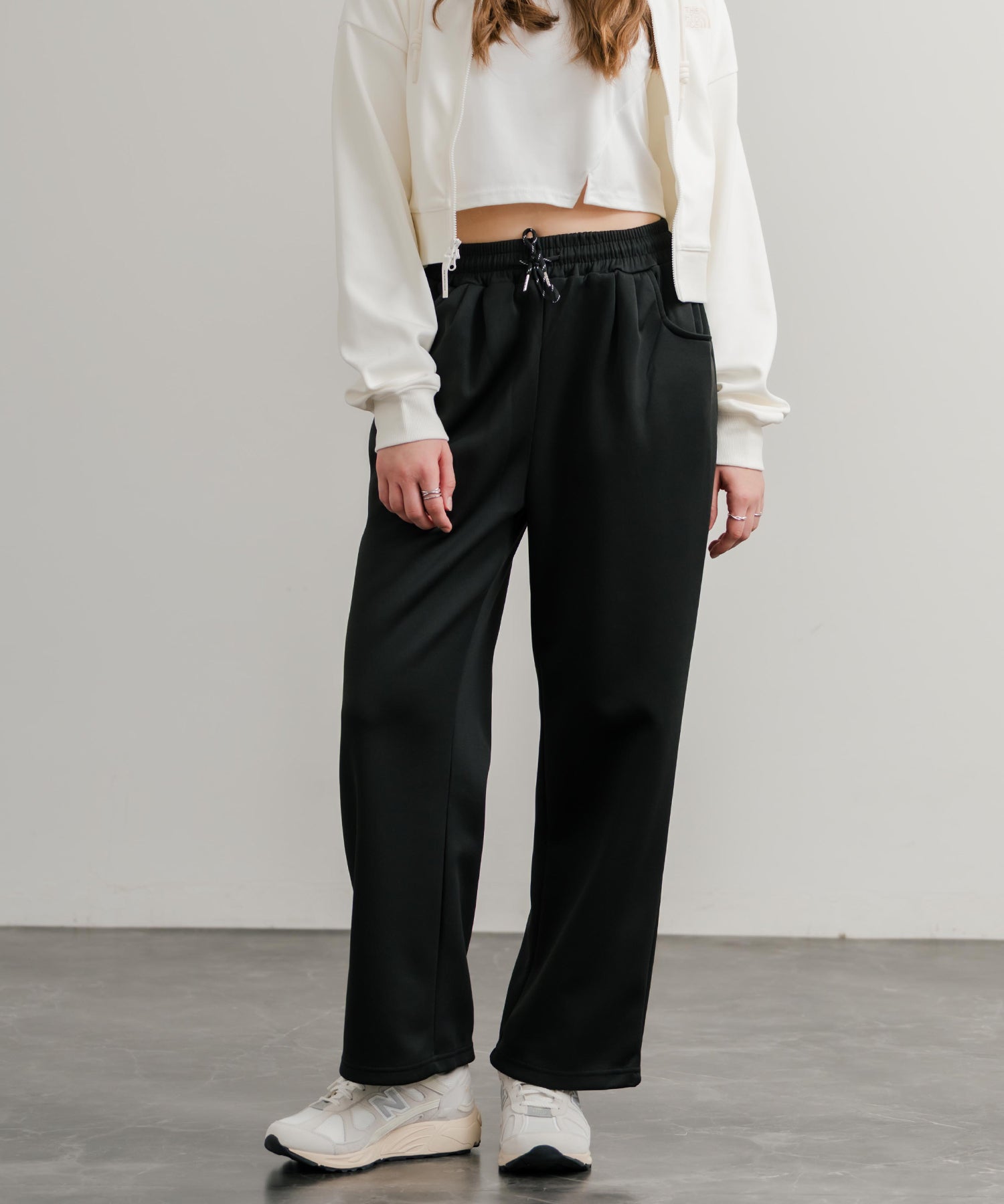 ロッキーモンロー Rocky Monroe スウェットパンツ イージー ワイド ルーズシルエット レディース ストレート 無地 ウエストゴム シンプル 韓国 Y2K スポーティー 部屋着 14918 (ホワイト) ホワイト