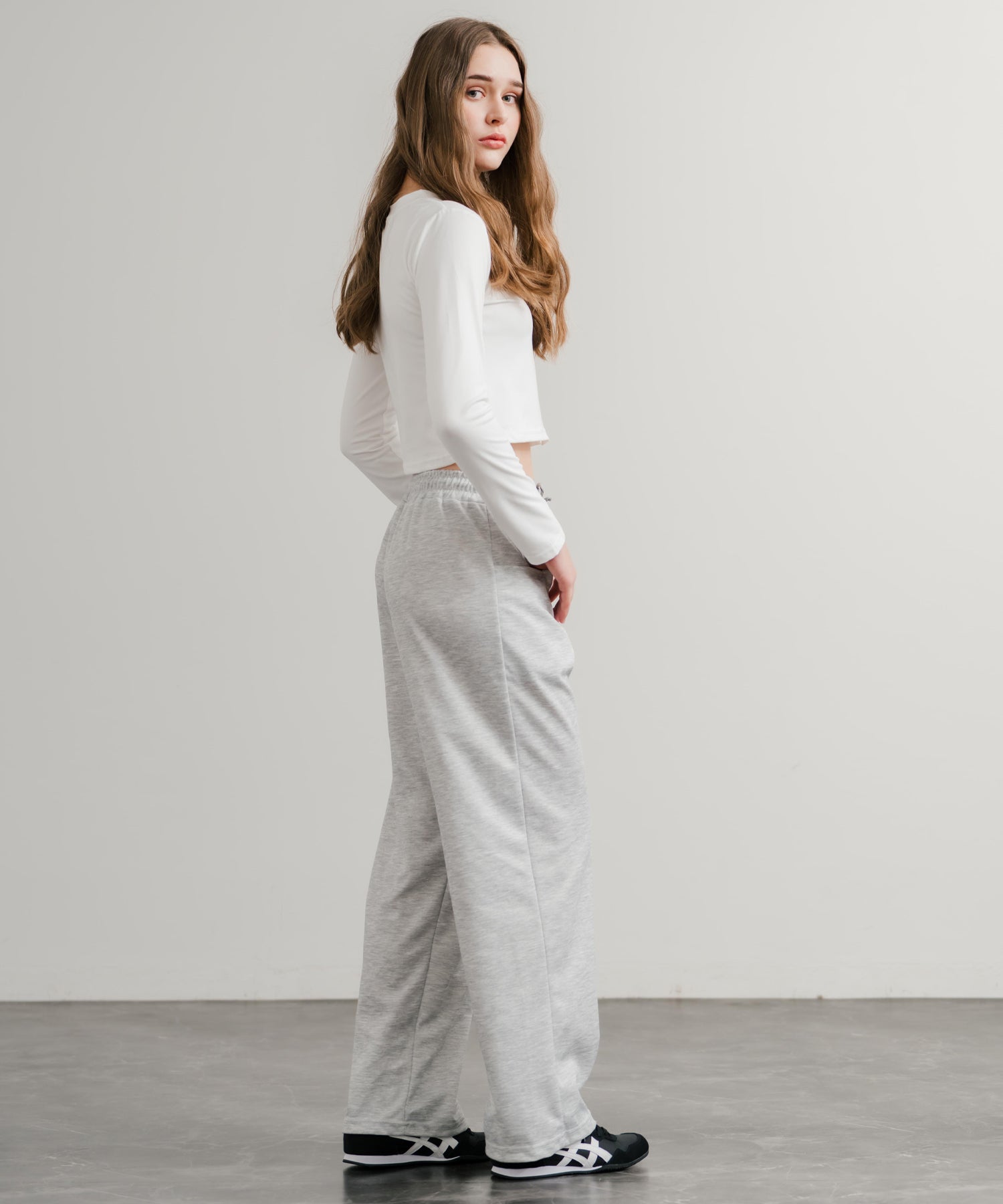 ロッキーモンロー Rocky Monroe スウェットパンツ イージー ワイド ルーズシルエット レディース ストレート 無地 ウエストゴム シンプル 韓国 Y2K スポーティー 部屋着 14918 (ホワイト) ホワイト