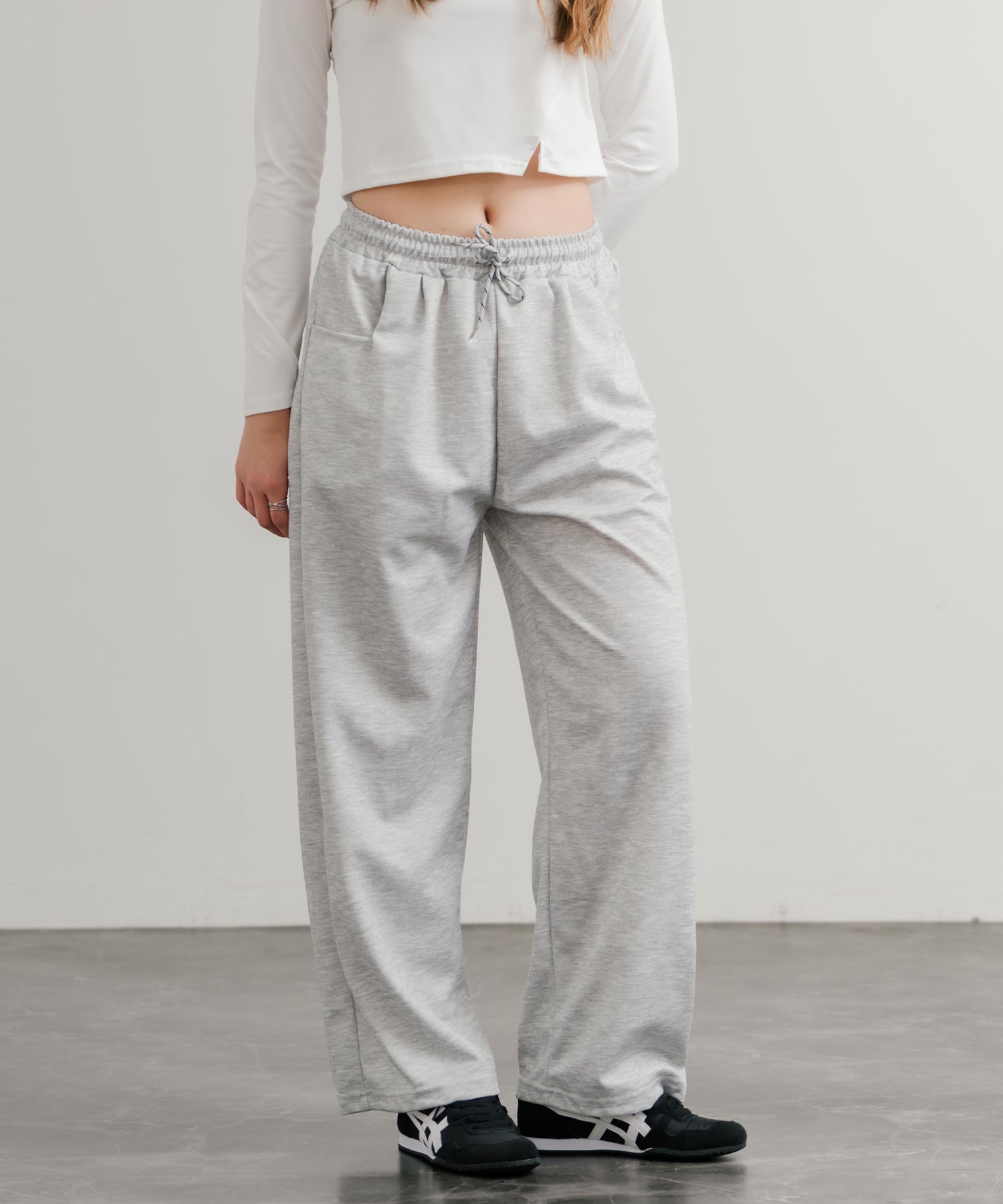 ロッキーモンロー Rocky Monroe スウェットパンツ イージー ワイド ルーズシルエット レディース ストレート 無地 ウエストゴム シンプル 韓国 Y2K スポーティー 部屋着 14918 (グレー) グレー