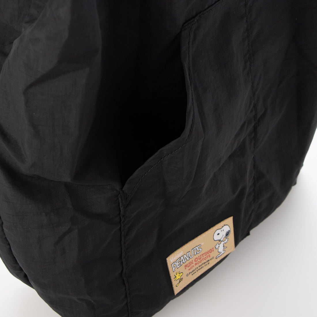 ルートート ROOTOTE トートバッグ レディース スヌーピー モチーフ 折りたたみ可能 ショルダー付 エコバッグ IP ルーショッパー ピーナッツ-0P 8458 (04 3D グラス) 04 3D グラス