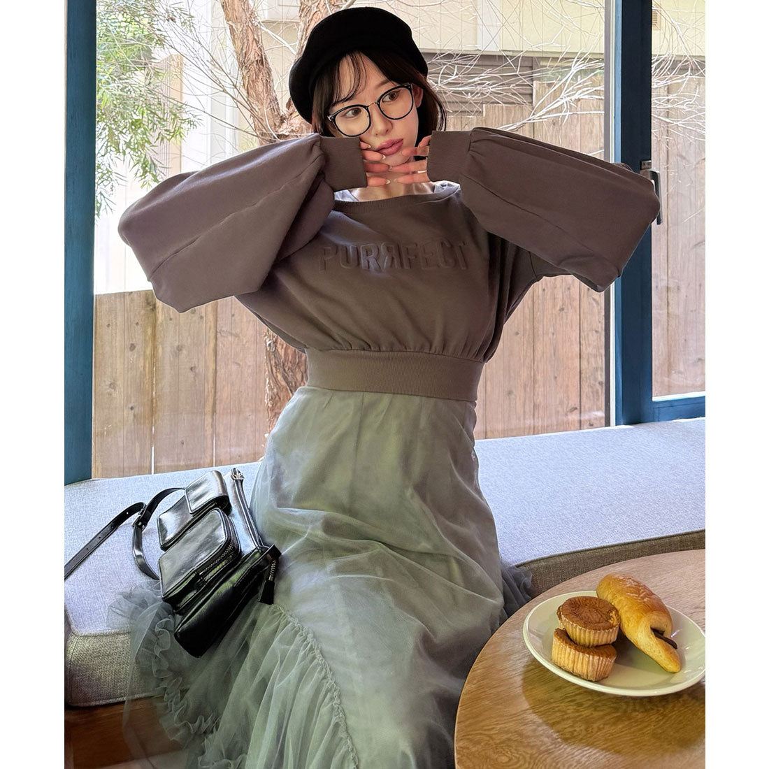 ロイヤルパーティー ROYAL PARTY エンボスロゴスウェット (グレー) グレー