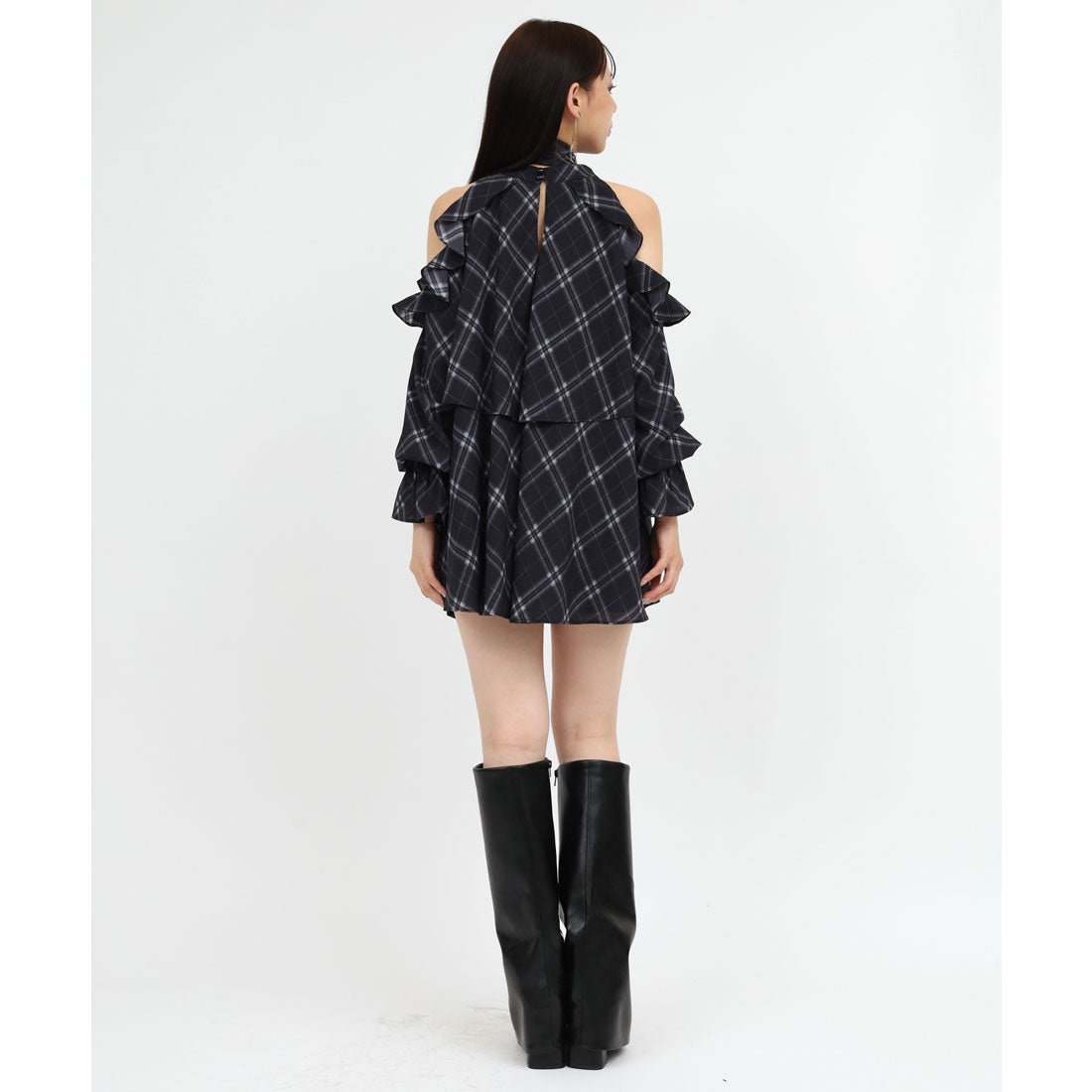 ロイヤルパーティー ROYAL PARTY リボン付コールドショルダー長袖ブラウスセットアップ (ブラック) ブラック