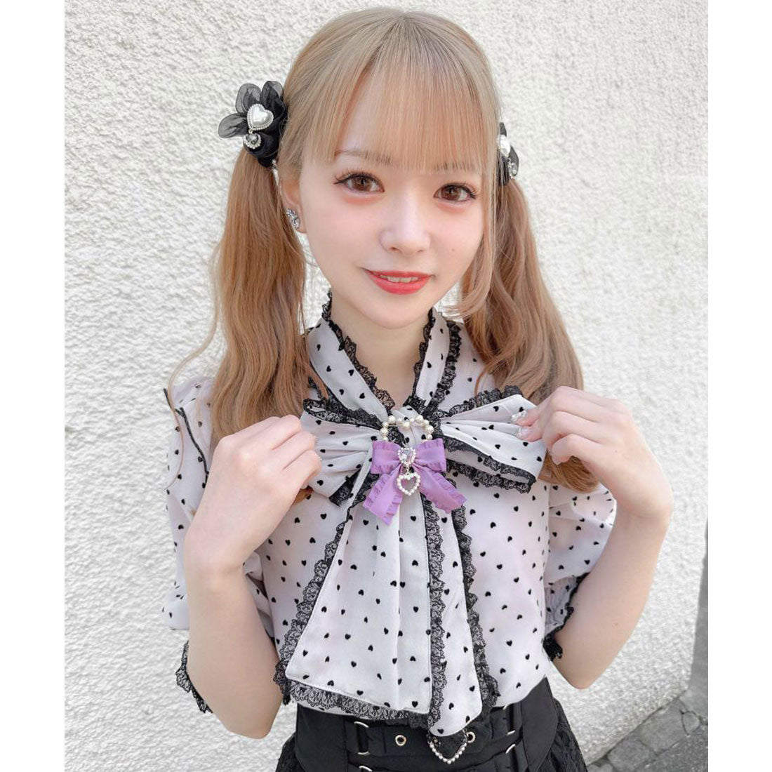 ロジータ ROJITA 推しカラーリボン付ハートパールブローチ,パープル