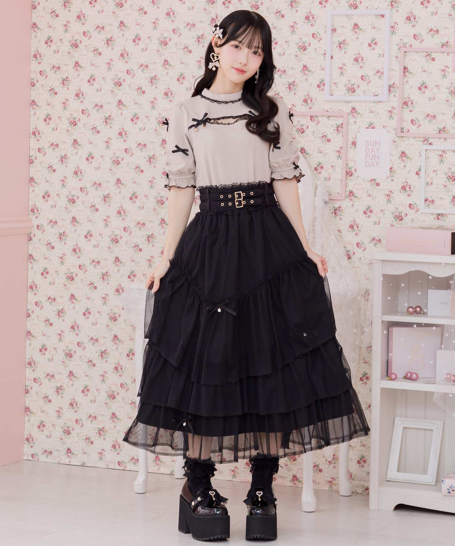 ロジータ ROJITA デコルテ開きリボンテレコトップス (ベージュ) ベージュ