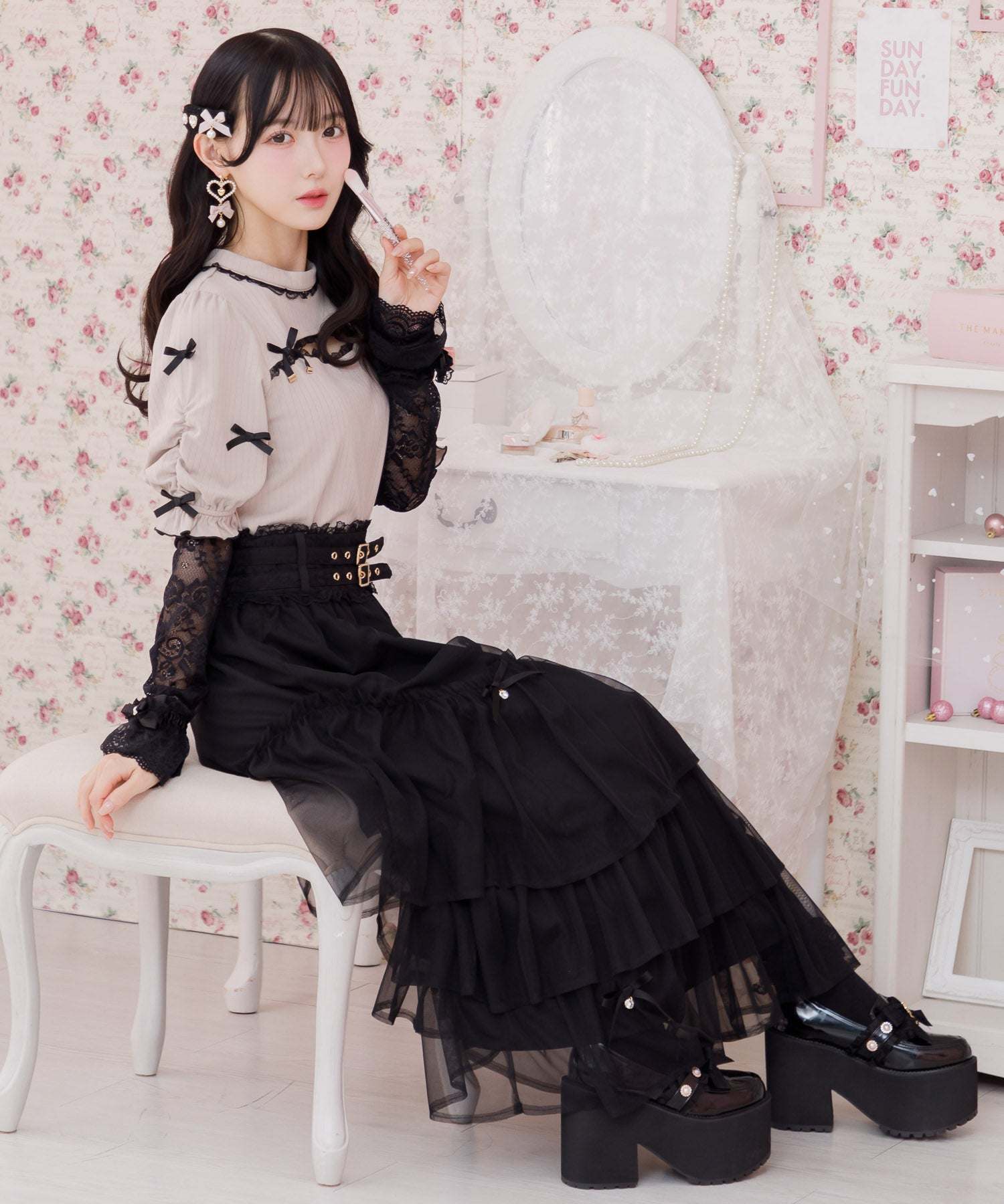 ロジータ ROJITA デコルテ開きリボンテレコトップス (ベージュ) ベージュ