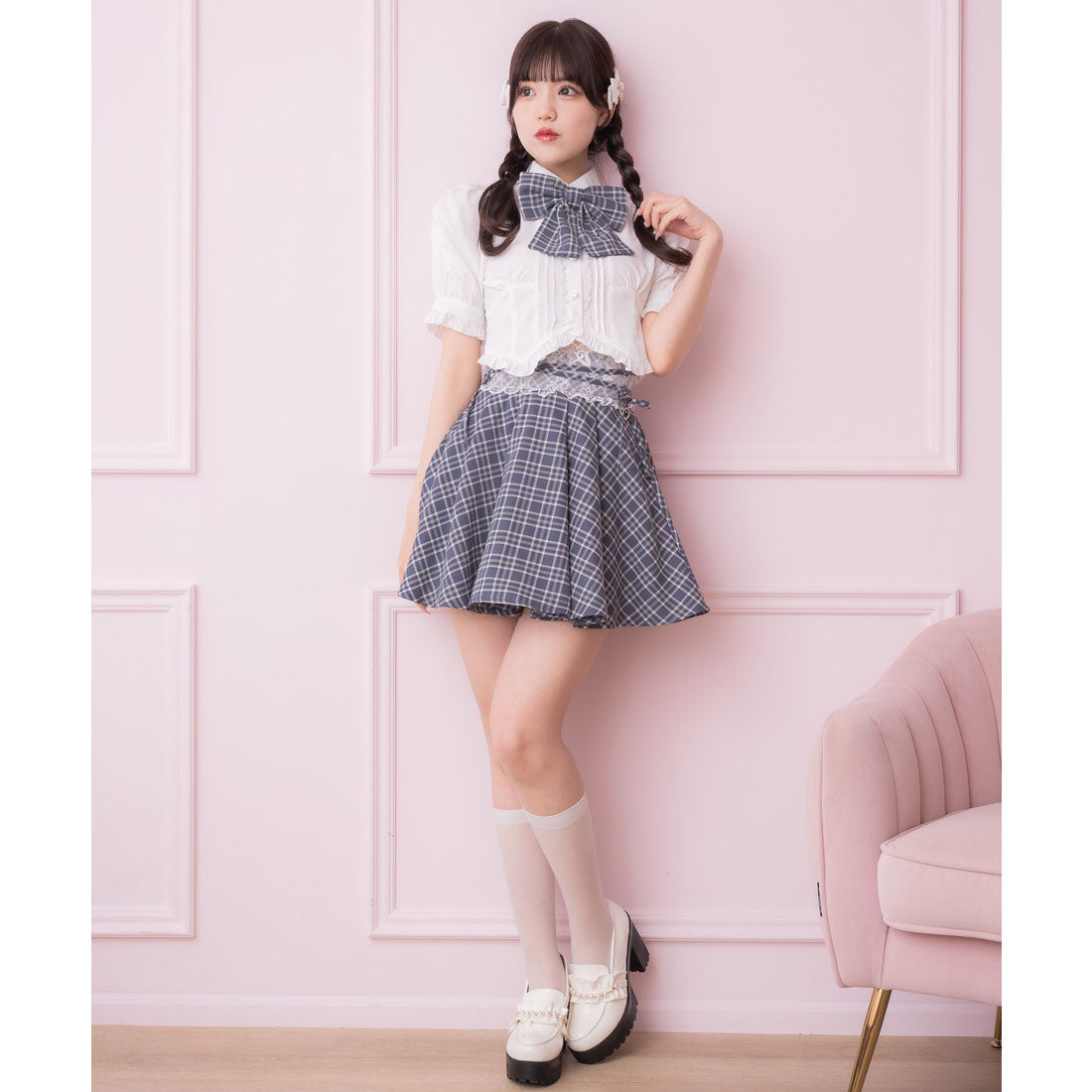 ロジータ ROJITA シャーリングショルダーフリルヘムブラウス (ブルー) ブルー