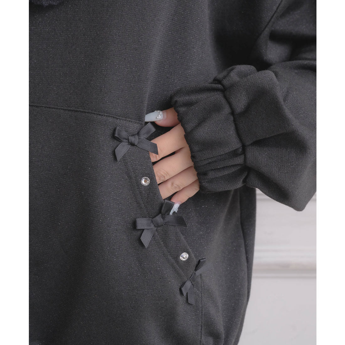 ロジータ ROJITA リボンデザインフーディーセットアップ (ブラック) ブラック