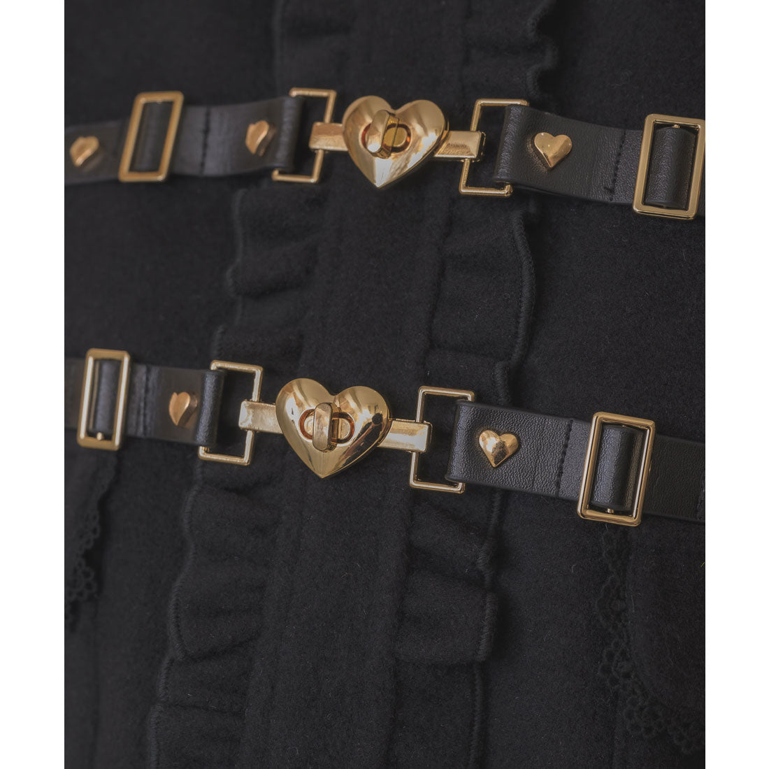 ロジータ ROJITA ハートバックルショートコート (ブラック) ブラック