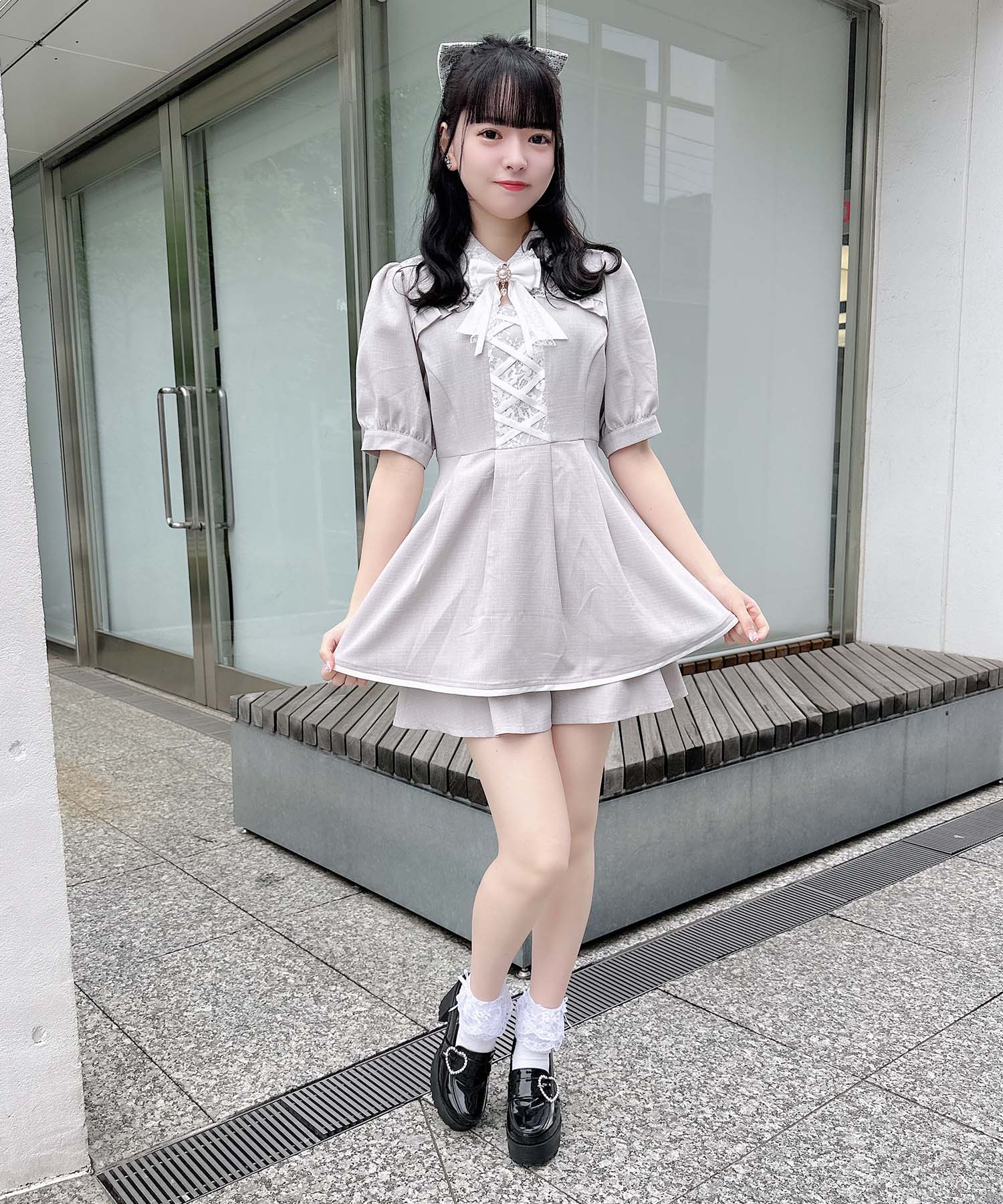 ロジータ ROJITA フロントレースアップセットアップ (グレー) グレー