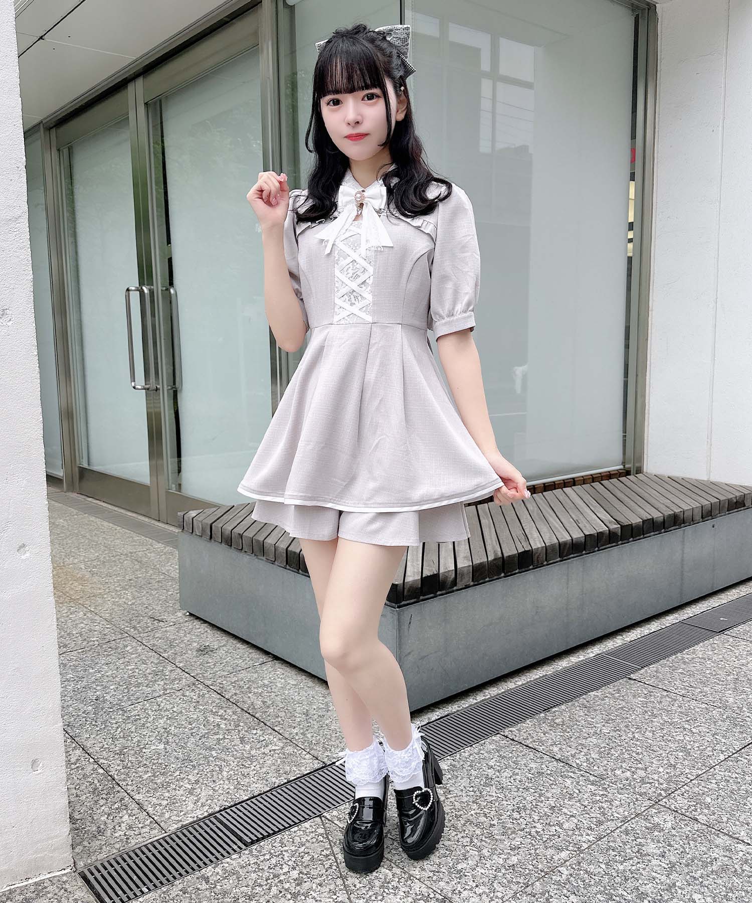 ロジータ ROJITA フロントレースアップセットアップ (グレー) グレー