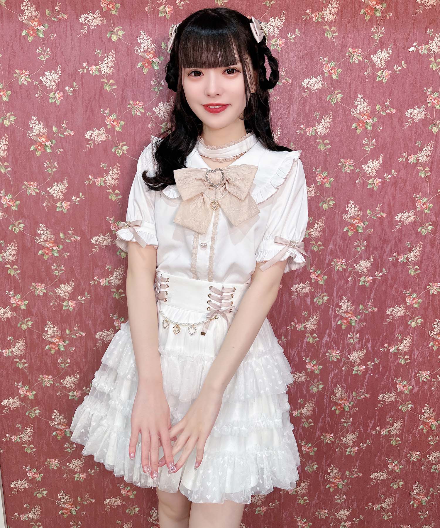 ロジータ ROJITA パールチェーンリボンブローチ付ブラウス