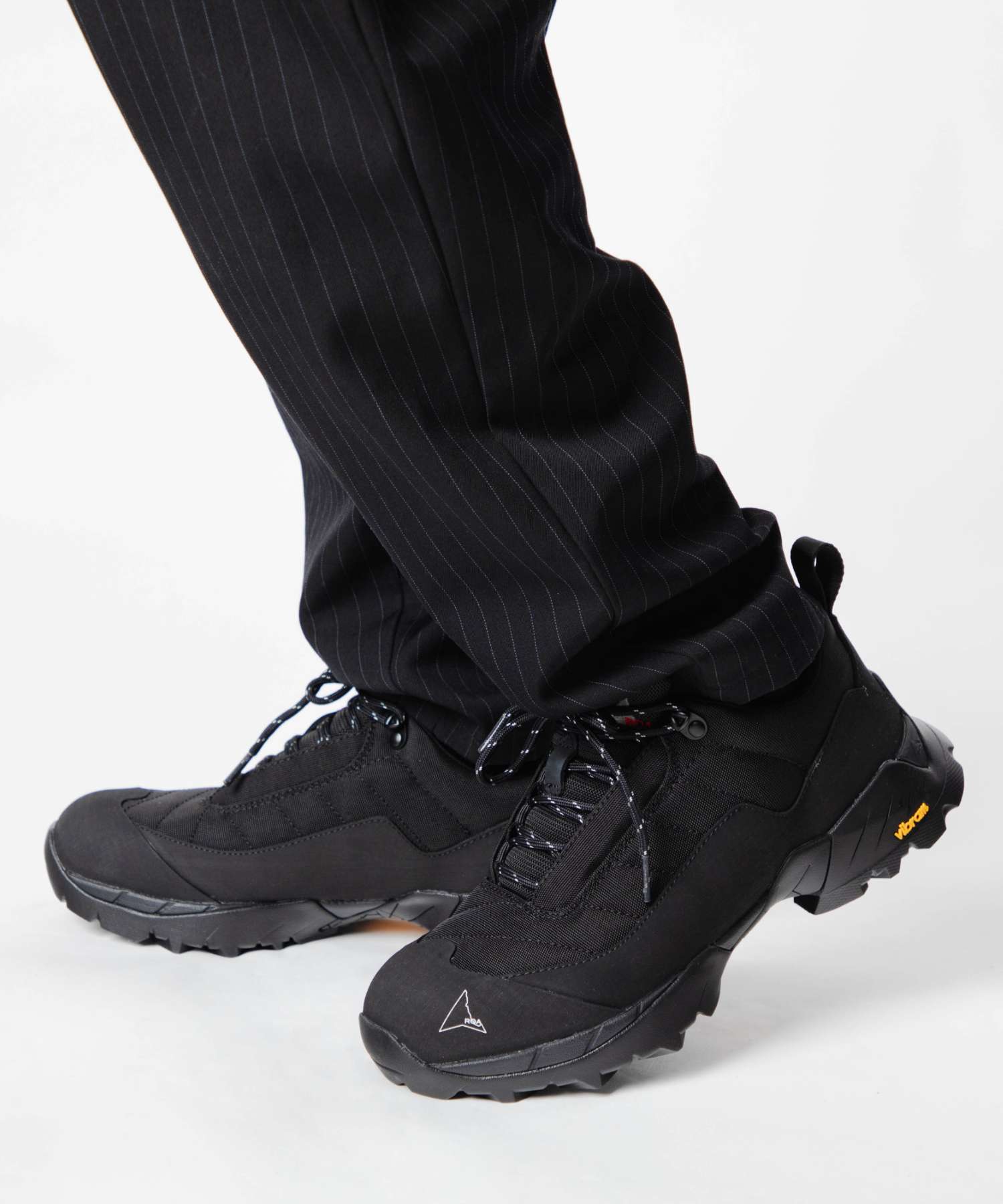 ロア ROA ロア ROA KATHARINA カタリーナ NBUW1394FA229 Vibram ビブラムソール トレッキング ハイキング スニーカー メンズ シューズ (BLACK/ブラック) BLACK/ブラック