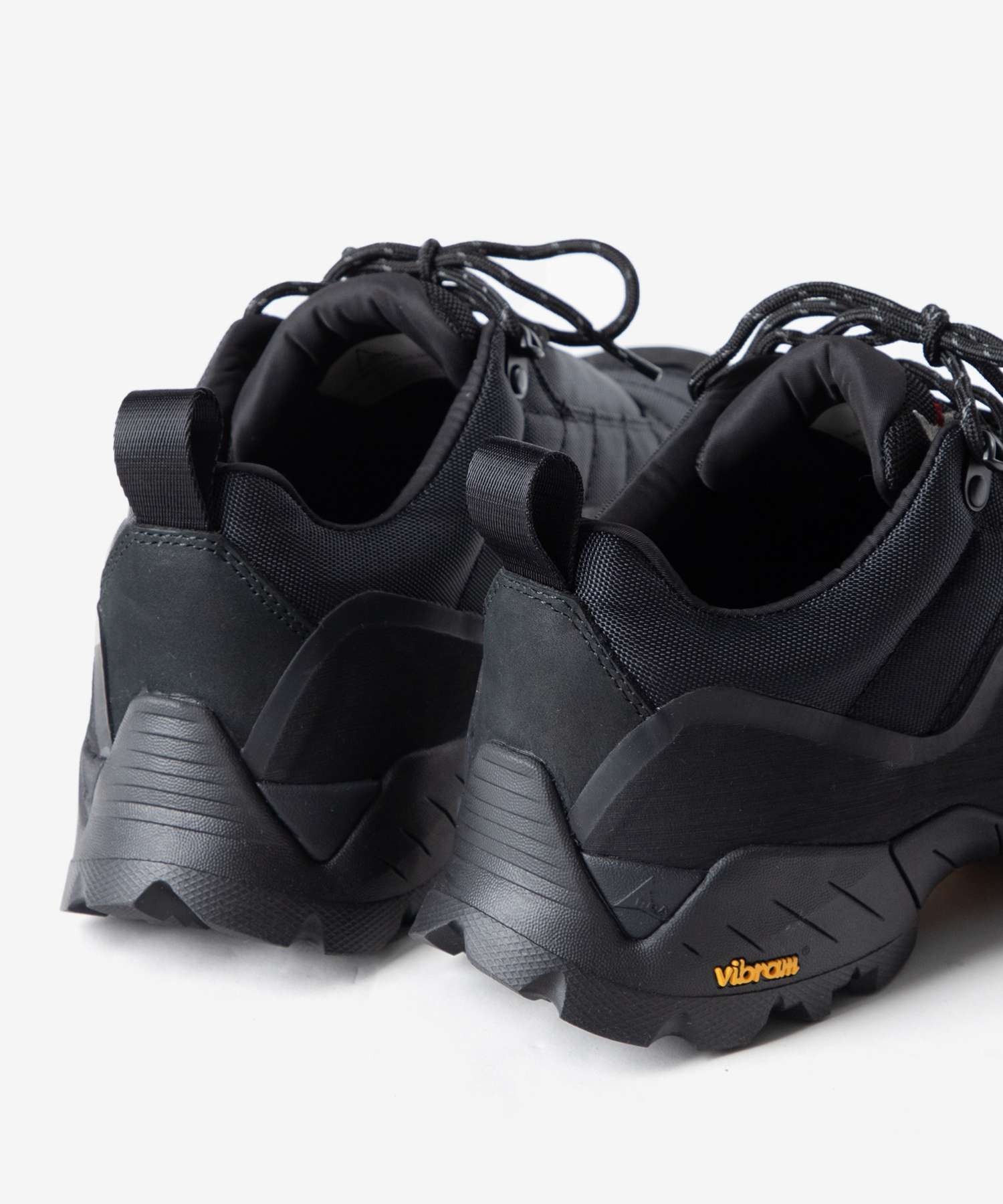 ロア ROA ロア ROA KFA10-001 スニーカー Katharina メンズ レディース シューズ カタリーナ トレッキングシューズ カジュアル 靴 ロゴ アウトドア ハイキング (ブラック) ブラック