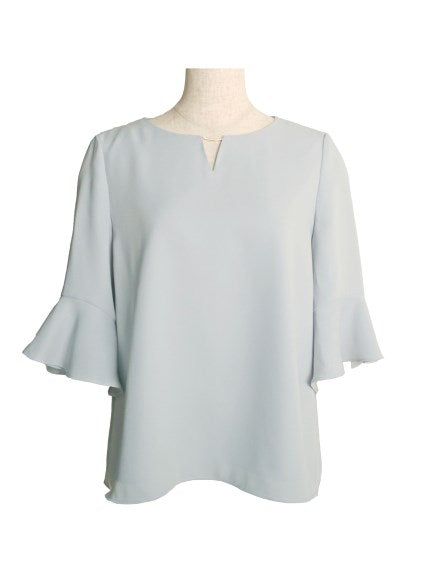 Choose from 2 types of TOPS Design sleeve flare skirt set