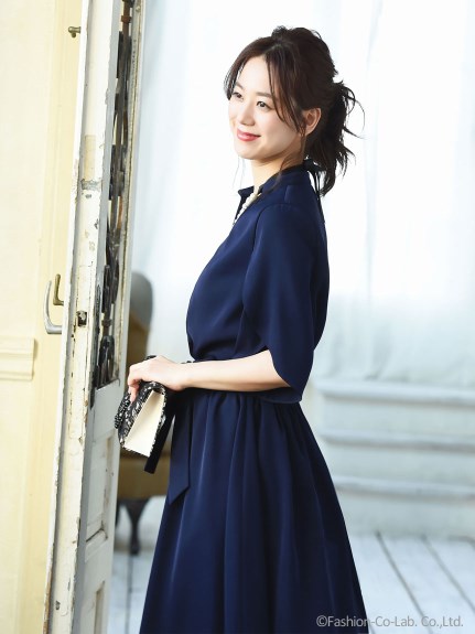 Choose from 2 types of TOPS Design sleeve flare skirt set