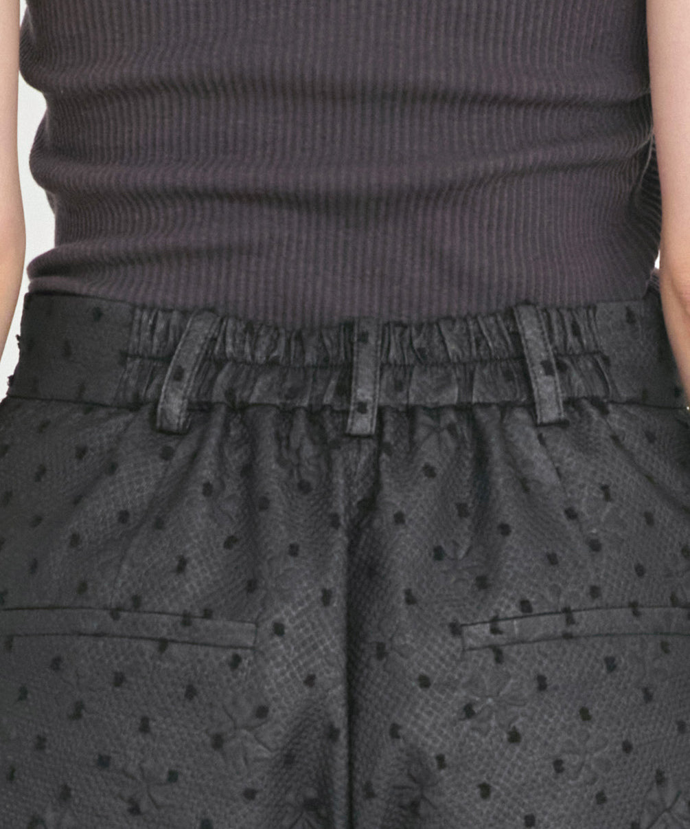 ルイルエブティック RUIRUE BOUTIQUE シアードットジャカードペプラムトップス&パンツセットアップ (ブラック) ブラック