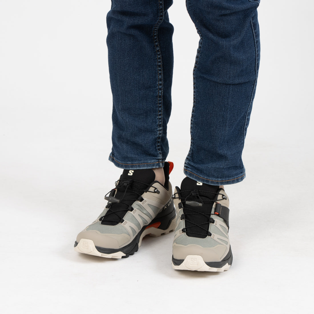 サロモン SALOMON X ULTRA 4 GTX ハイキングシューズ (カーキ×ブラック×チェリー) カーキ×ブラック×チェリー
