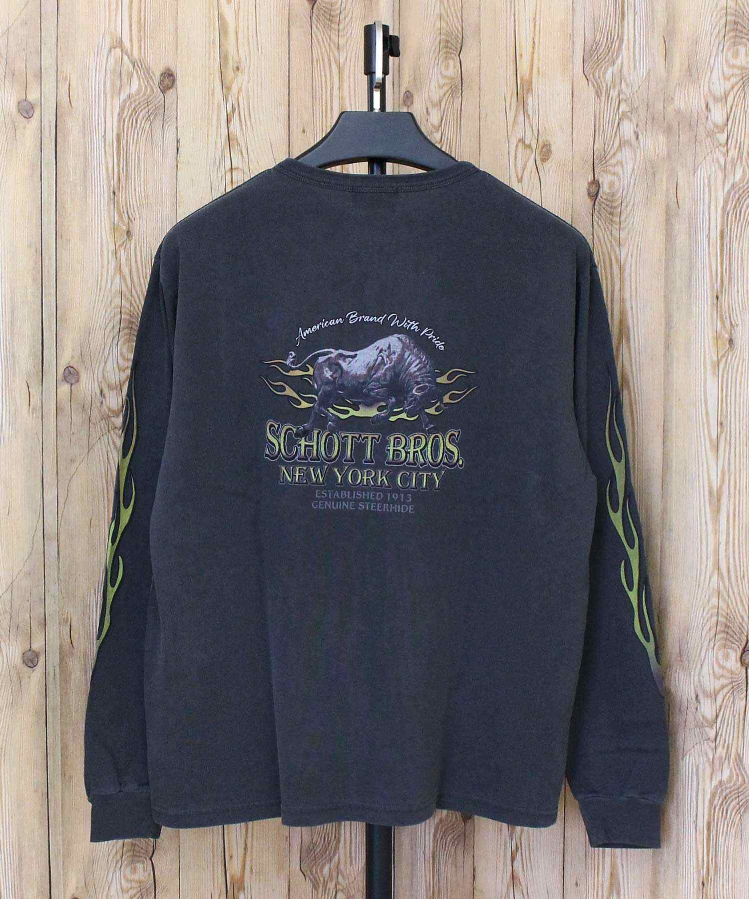 Schott FIRE PATTERN HENLEY LS T-SHIRT Fire Pattern Henley Neck Printed
