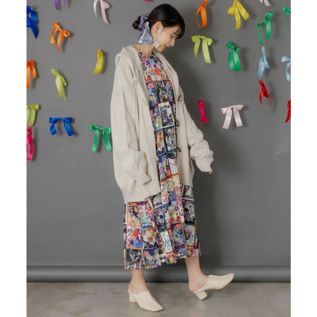 スカラー ScoLar 蝶刺繍ニットカーディガン (チャコールグレー) チャコールグレー