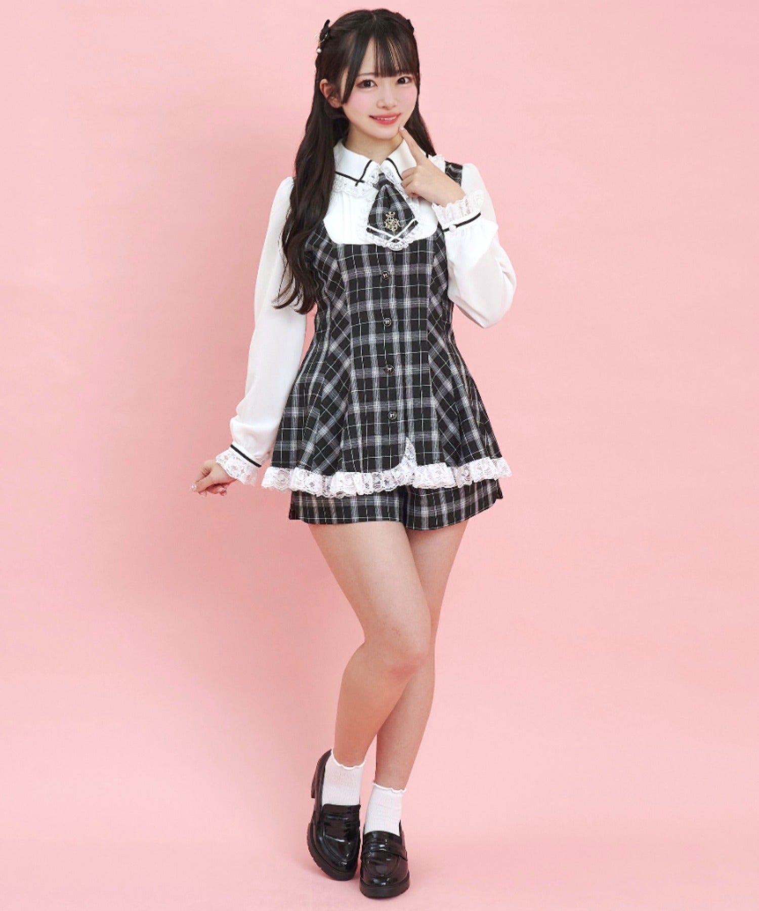 シークレットハニー Secret Honey ネクタイ付きラウンドカットセットアップ