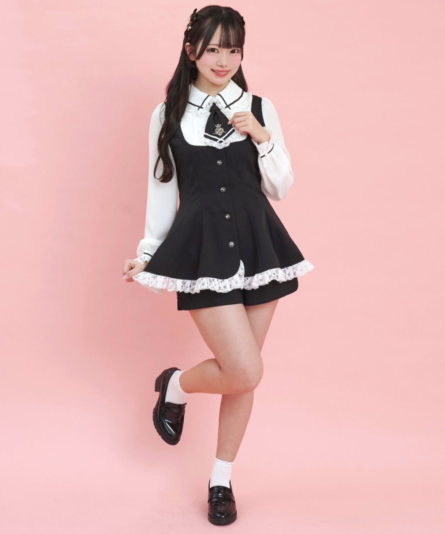 シークレットハニー Secret Honey ネクタイ付きラウンドカットセットアップ