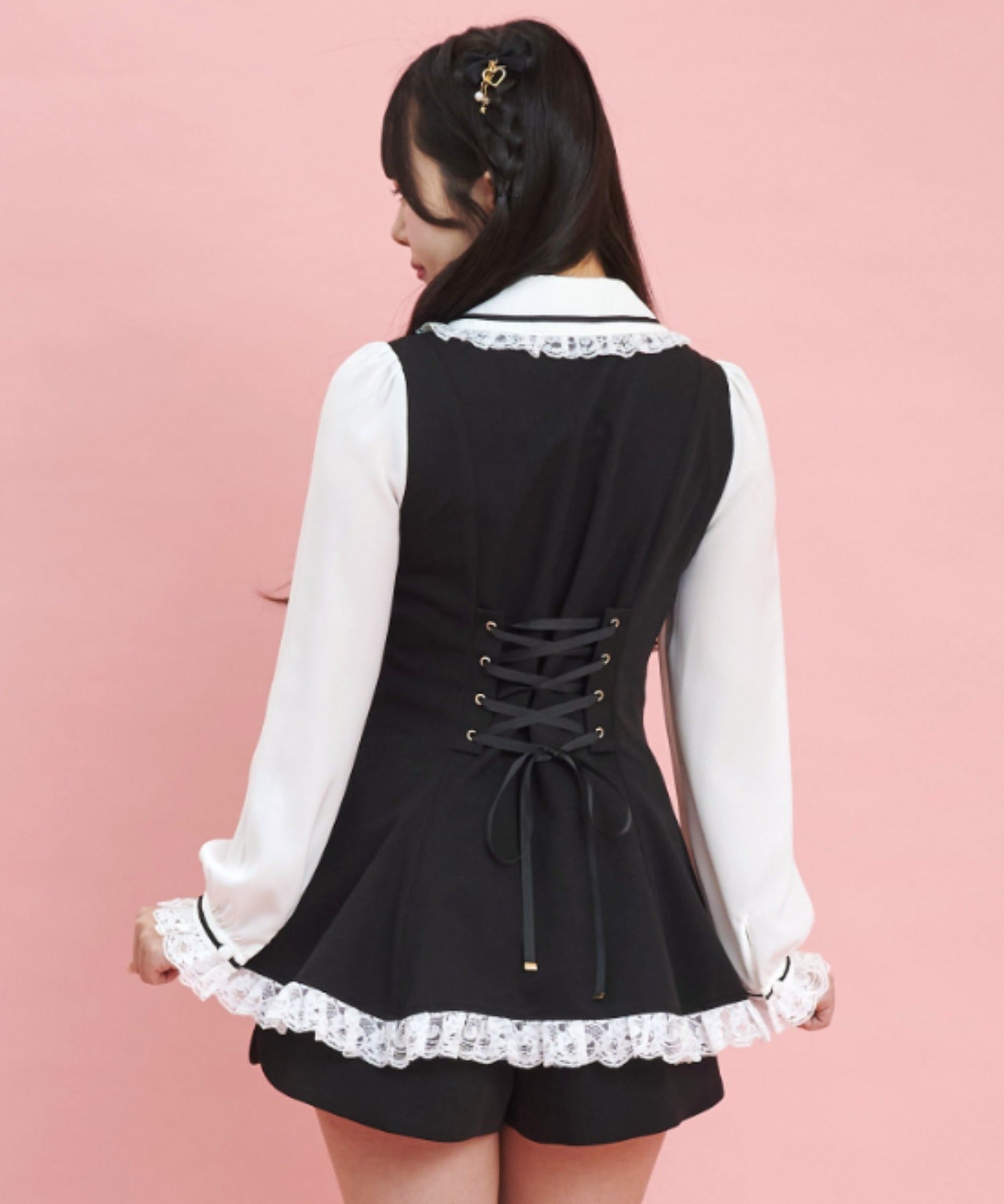 シークレットハニー Secret Honey ネクタイ付きラウンドカットセットアップ