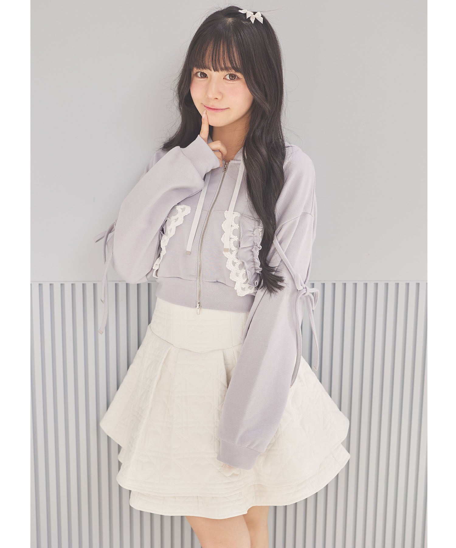 スユン Suyunn リボン付きレースフリルパーカー ブルー