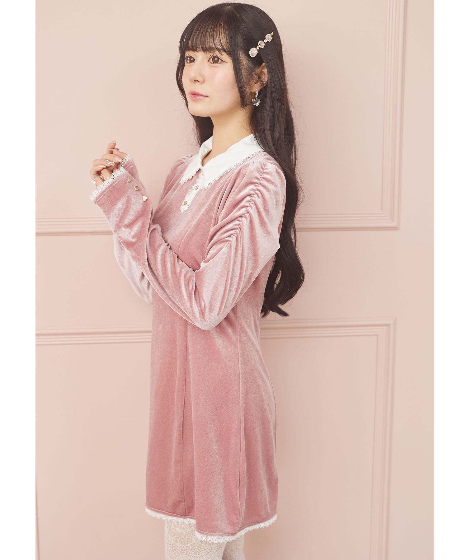 スユン Suyunn リボン付きハート飾り釦レース装飾ベロアワンピース ピンク