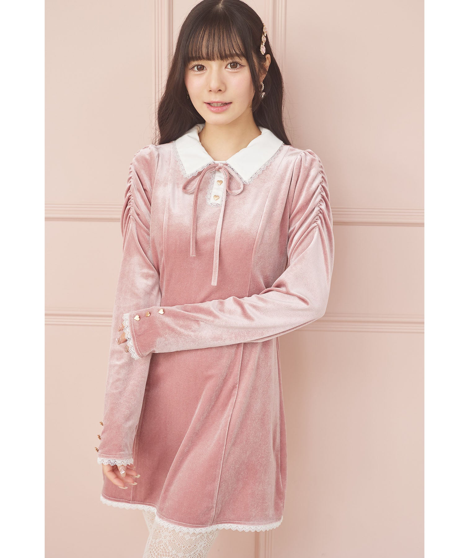 スユン Suyunn リボン付きハート飾り釦レース装飾ベロアワンピース ピンク