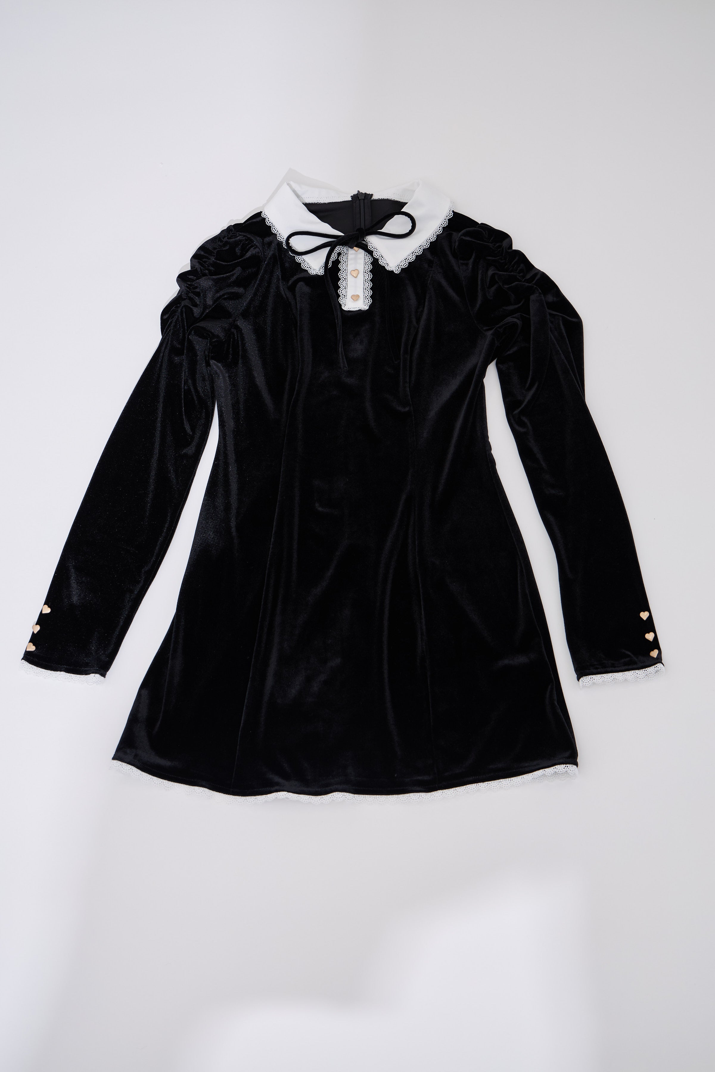 スユン Suyunn リボン付きハート飾り釦レース装飾ベロアワンピース ブラック