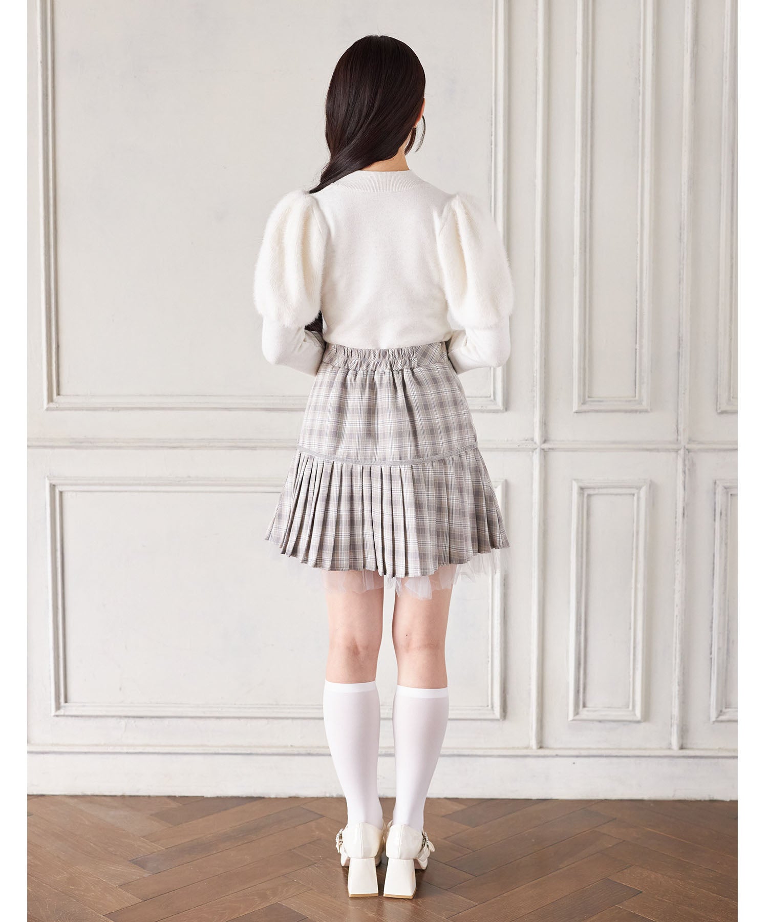 スユン Suyunn リボン付きパフスリーブラメシャギーニットプルオーバー ホワイト