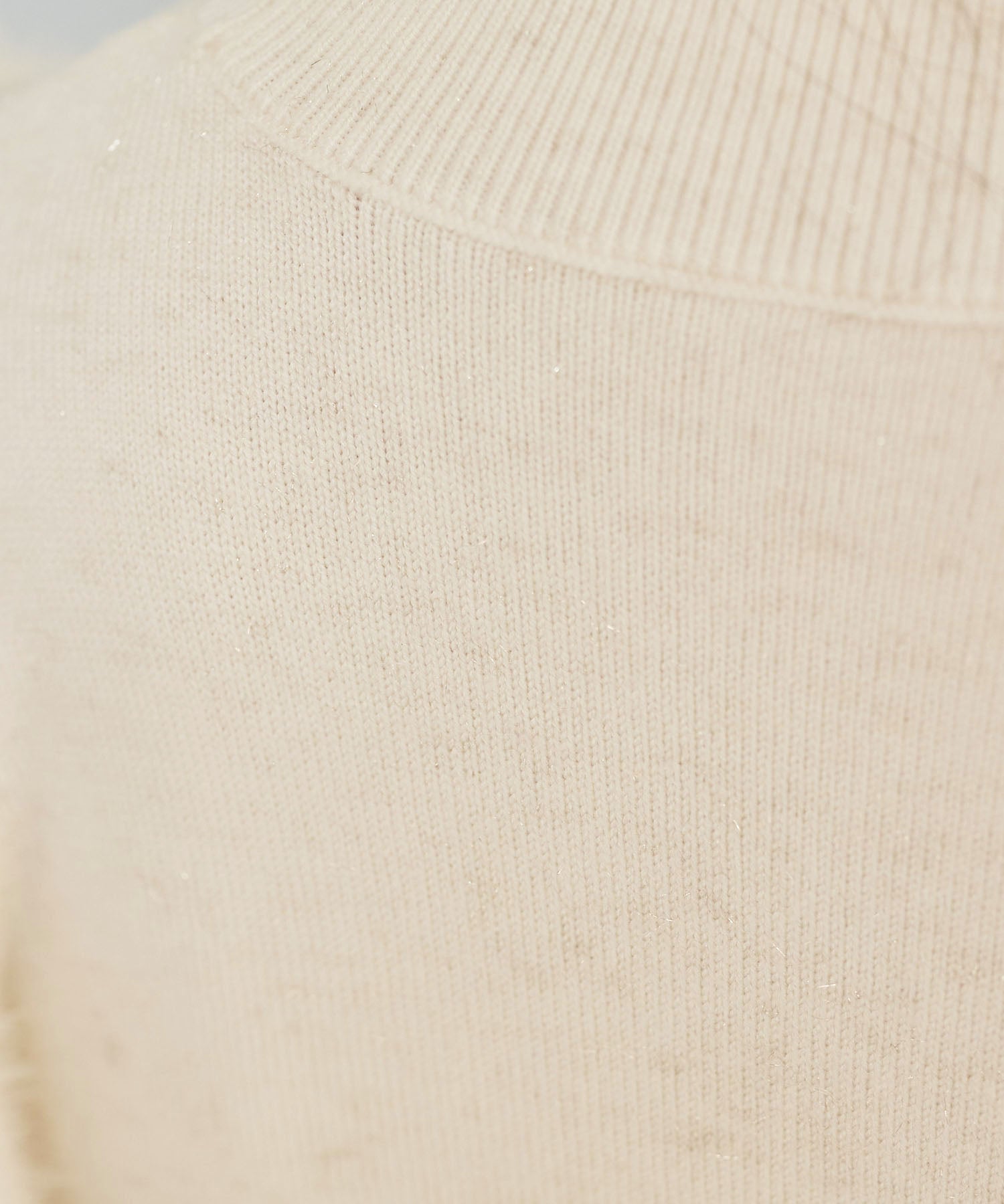 スユン Suyunn リボン付きパフスリーブラメシャギーニットプルオーバー ホワイト