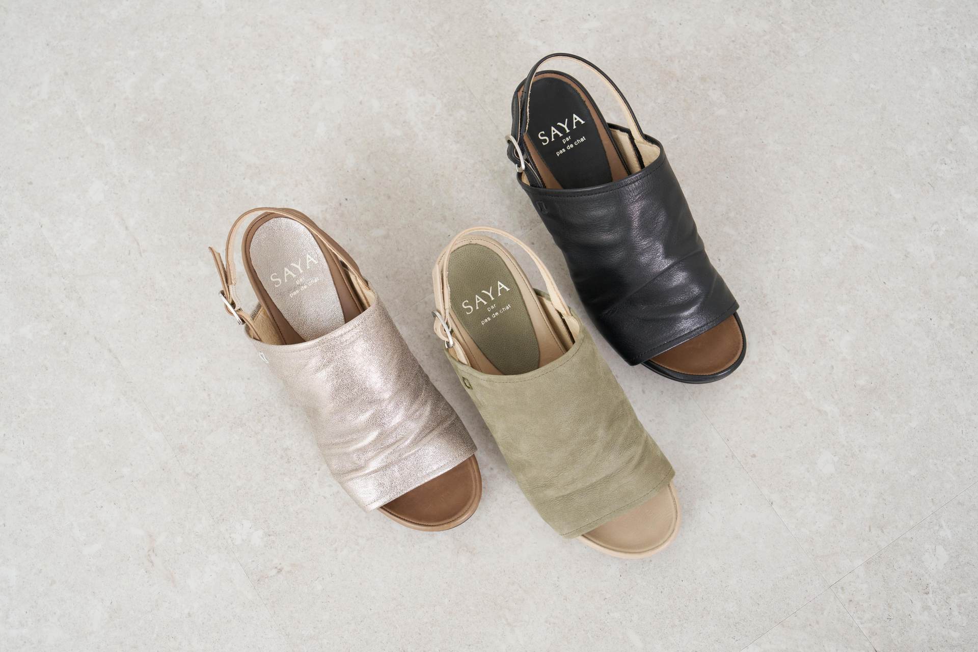 サヤ SAYA 6cm本革フットベッドインソールサンダル (オリーブ) オリーブ