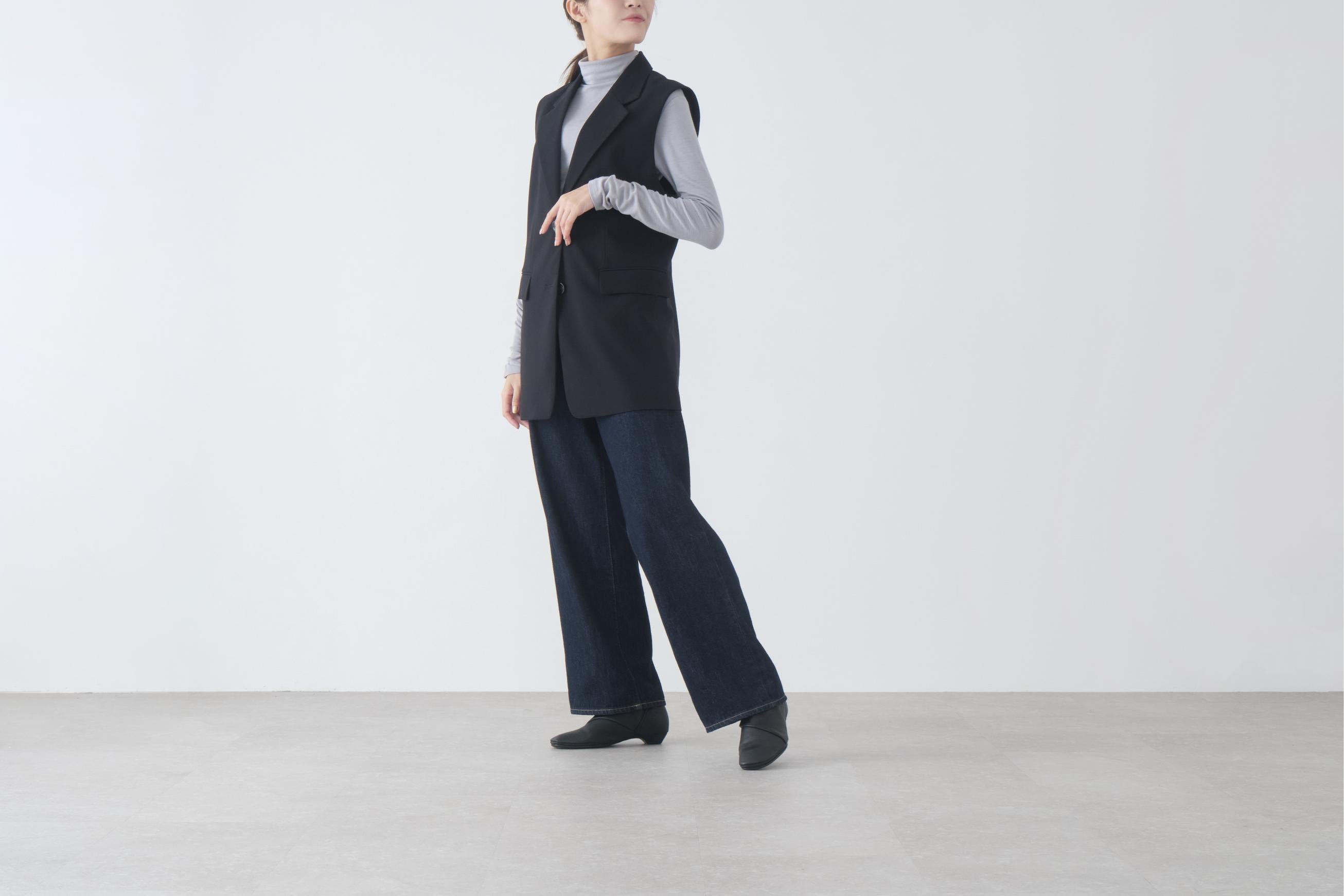 サヤ SAYA 2cmボロネーゼ製法ショートブーツ (アイボリー) アイボリー