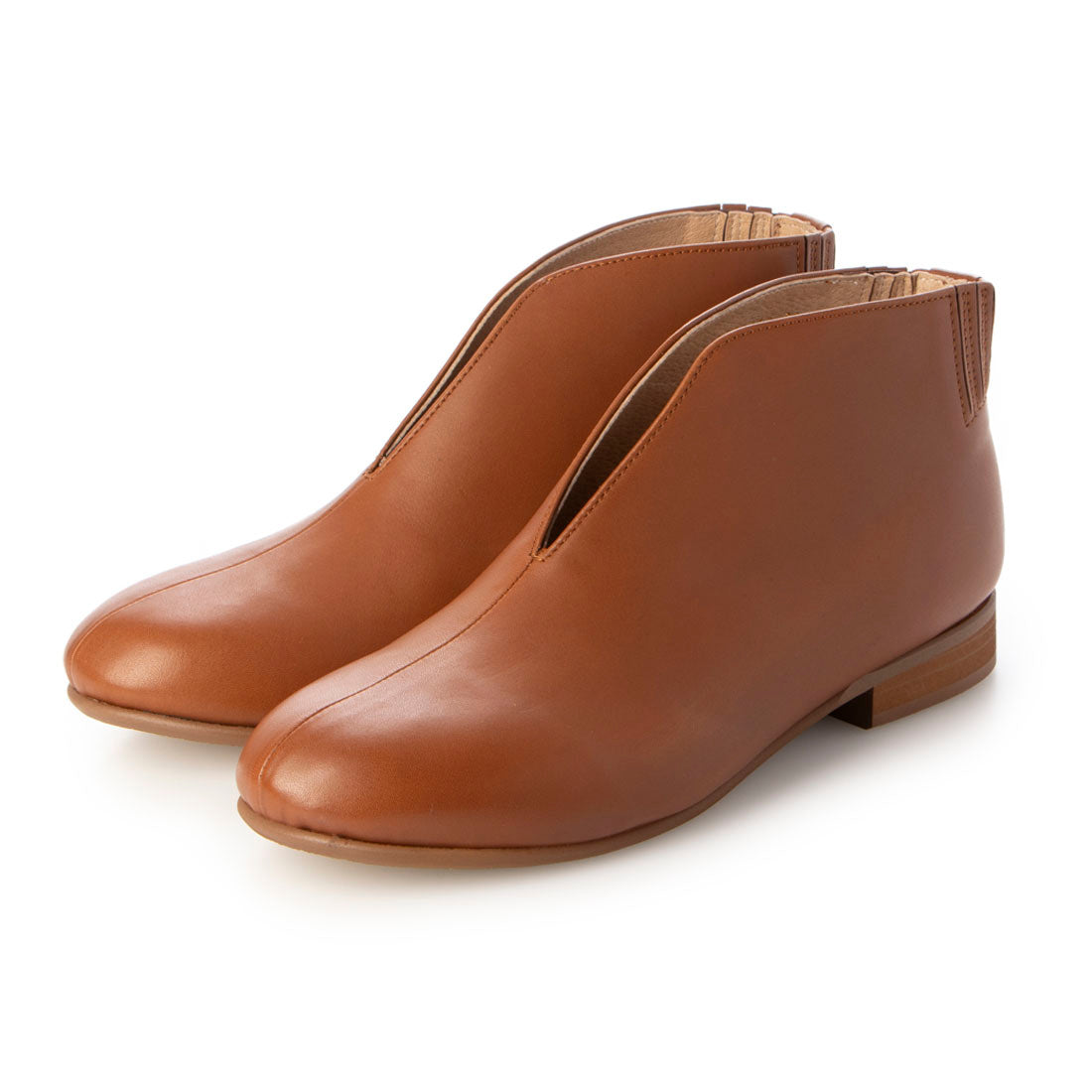 sayaページ SAYA Flat Genuine Leather Round Toe Center Slit Booties