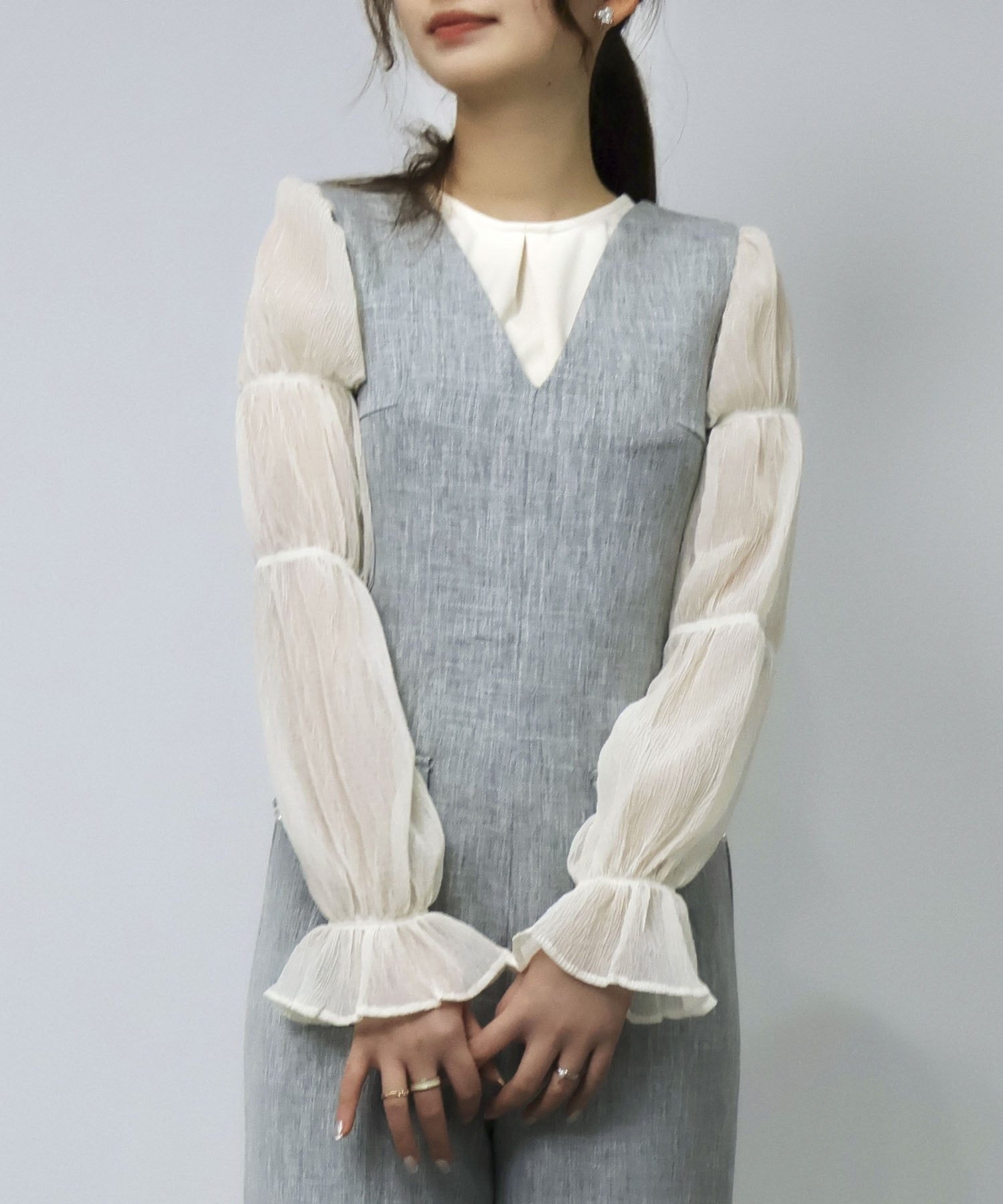 セゾンドパピヨン SAISON DE PAPILLON シアードッキングカットソープルオーバー (アイボリー) アイボリー