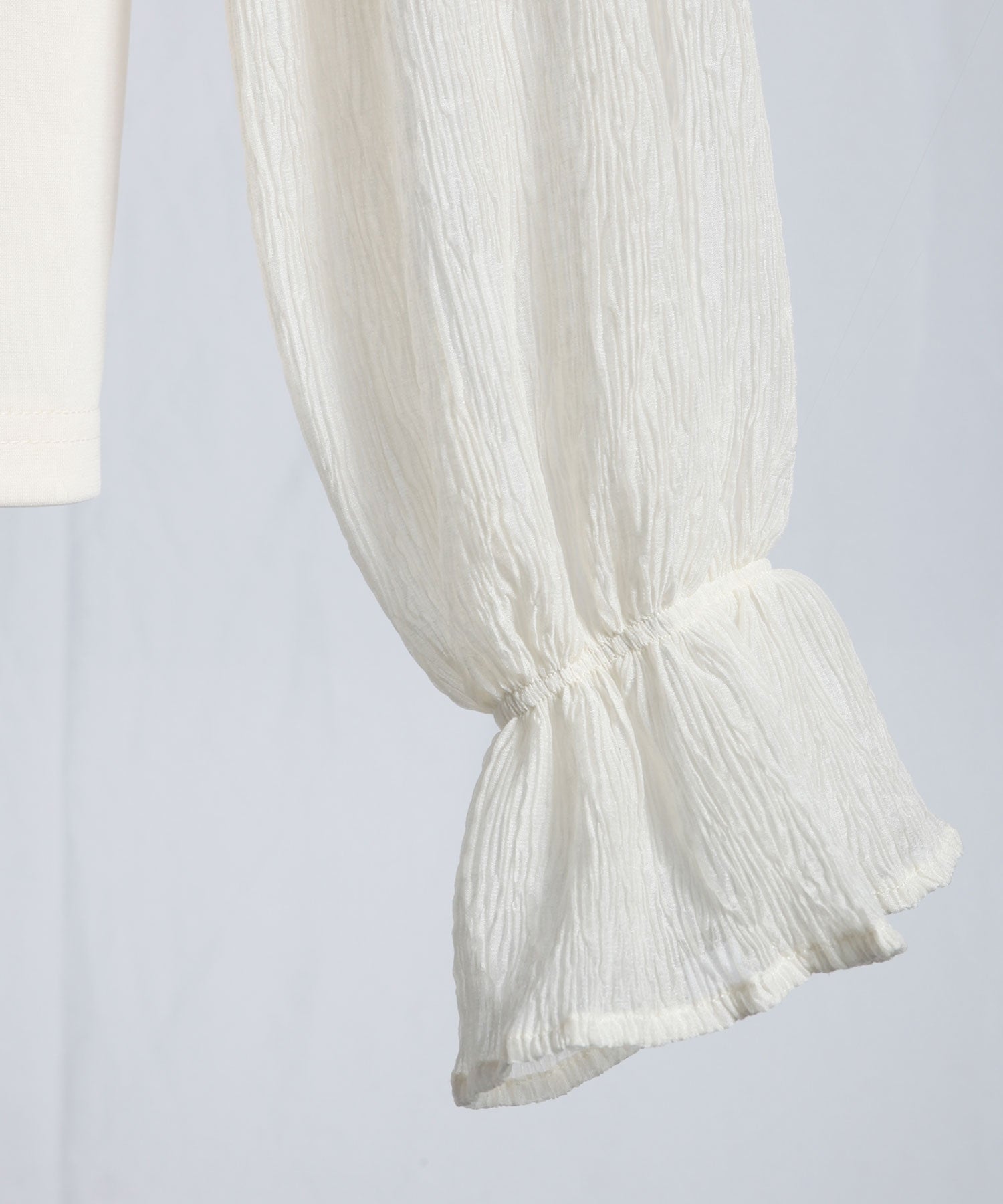 セゾンドパピヨン SAISON DE PAPILLON シアードッキングカットソープルオーバー (アイボリー) アイボリー