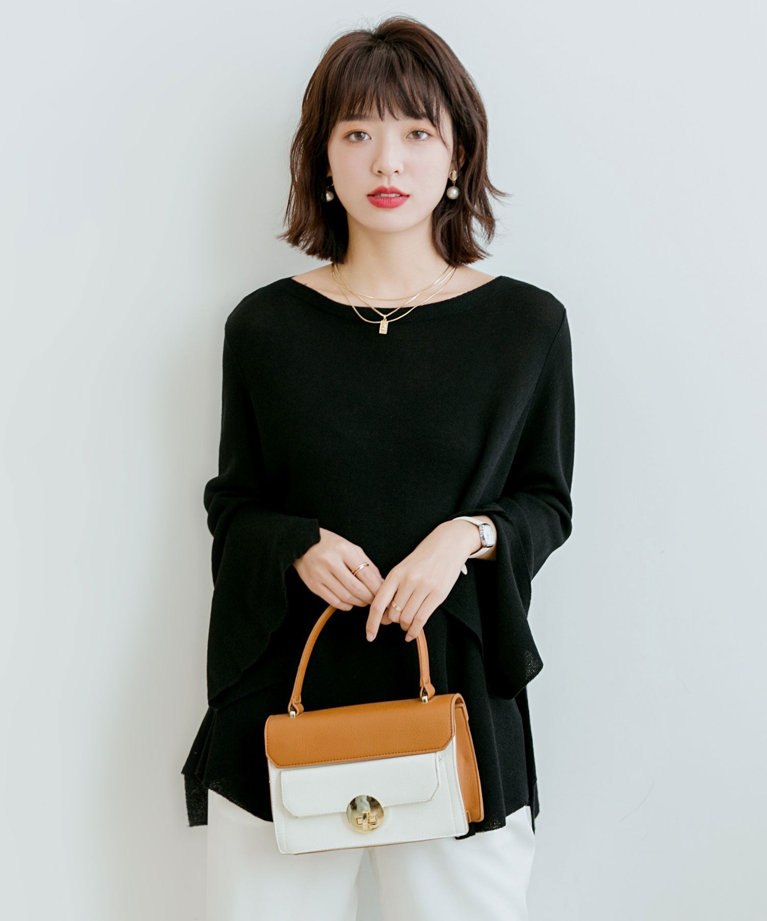 セゾンドパピヨン SAISON DE PAPILLON ビックシルエットフレアスリーブサマーニットプルオーバー (ブラック) ブラック