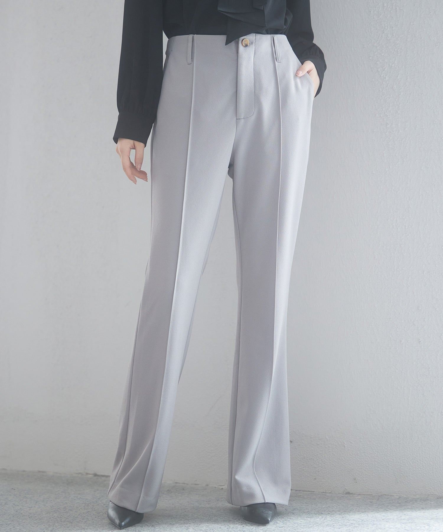 セゾンドパピヨン SAISON DE PAPILLON ストレッチフレアパンツ