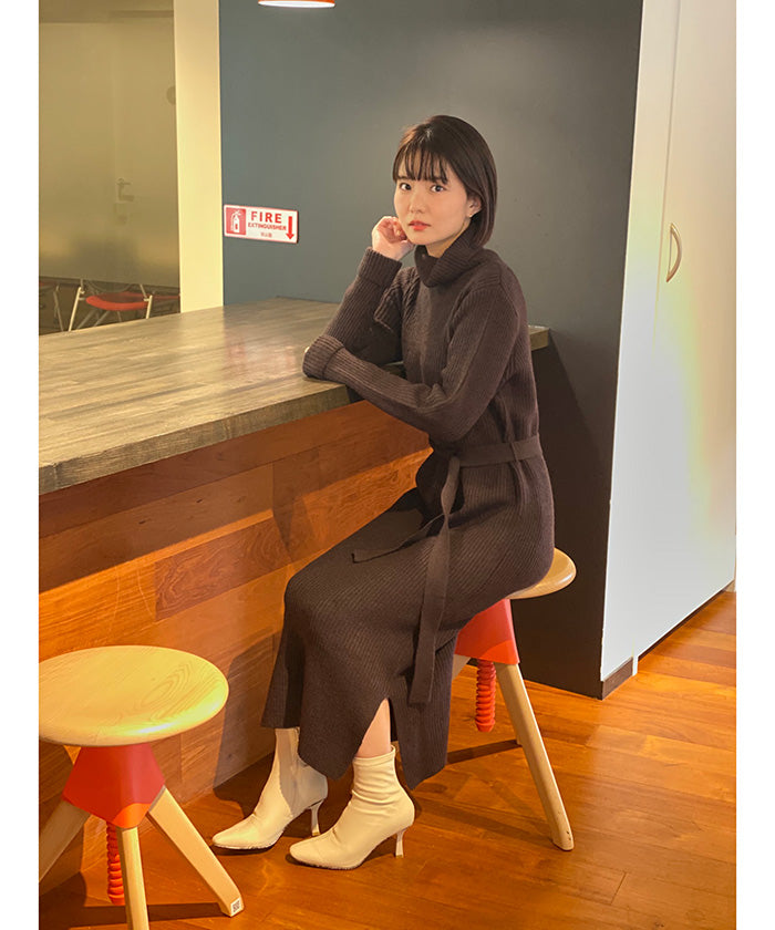 Toac Slit Knit Dress