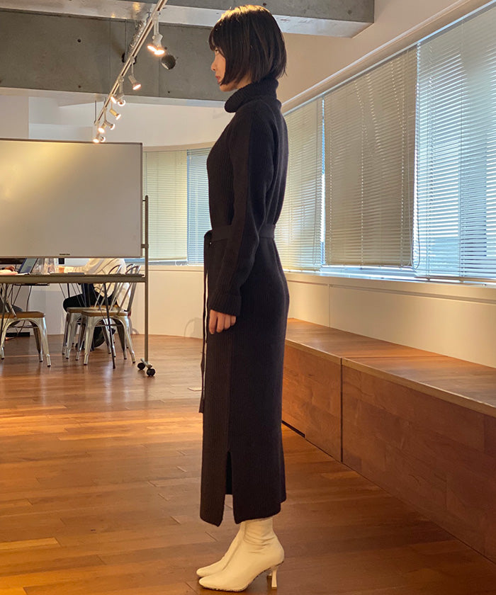 Toac Slit Knit Dress