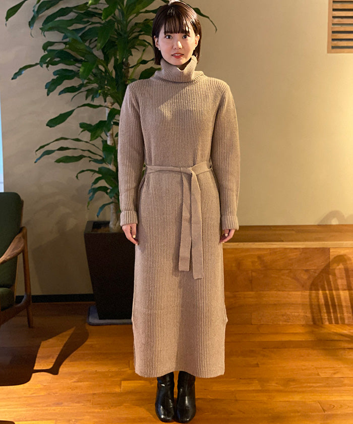 Toac Slit Knit Dress