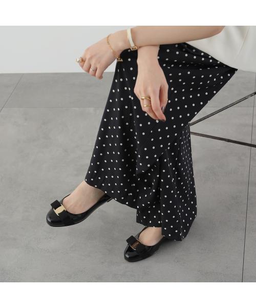 サルバトーレフェラガモ Salvatore Ferragamo SALVATORE FERRAGAMO パンプス VARINA 01 A181 (NERO/ブラック) NERO/ブラック