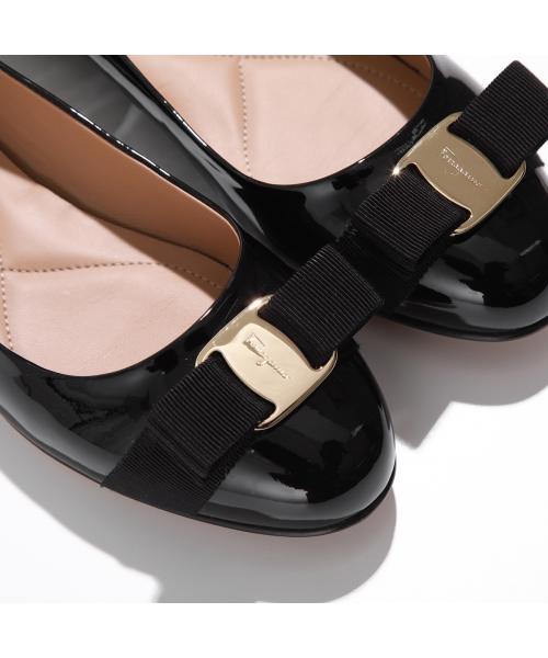 サルバトーレフェラガモ Salvatore Ferragamo SALVATORE FERRAGAMO パンプス VARINA 01 A181 (NERO/ブラック) NERO/ブラック