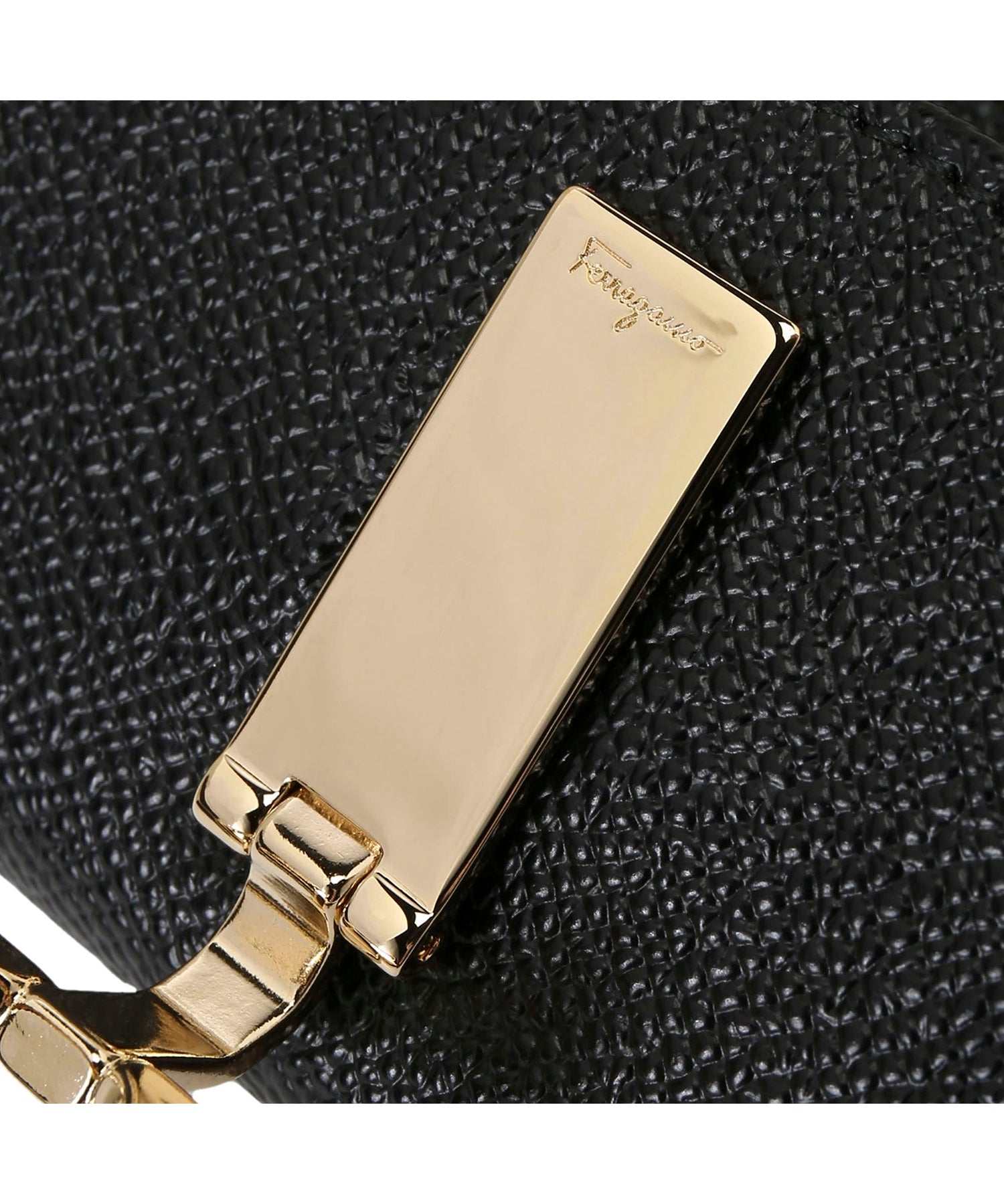 サルバトーレフェラガモ Salvatore Ferragamo FERRAGAMO フェラガモ キーケース 22D151 0683320