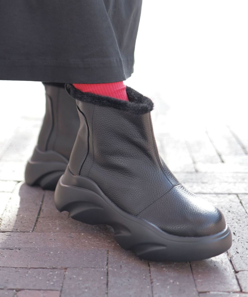 セスト SESTO インナーファーの厚底ムートンスニーカーブーツ