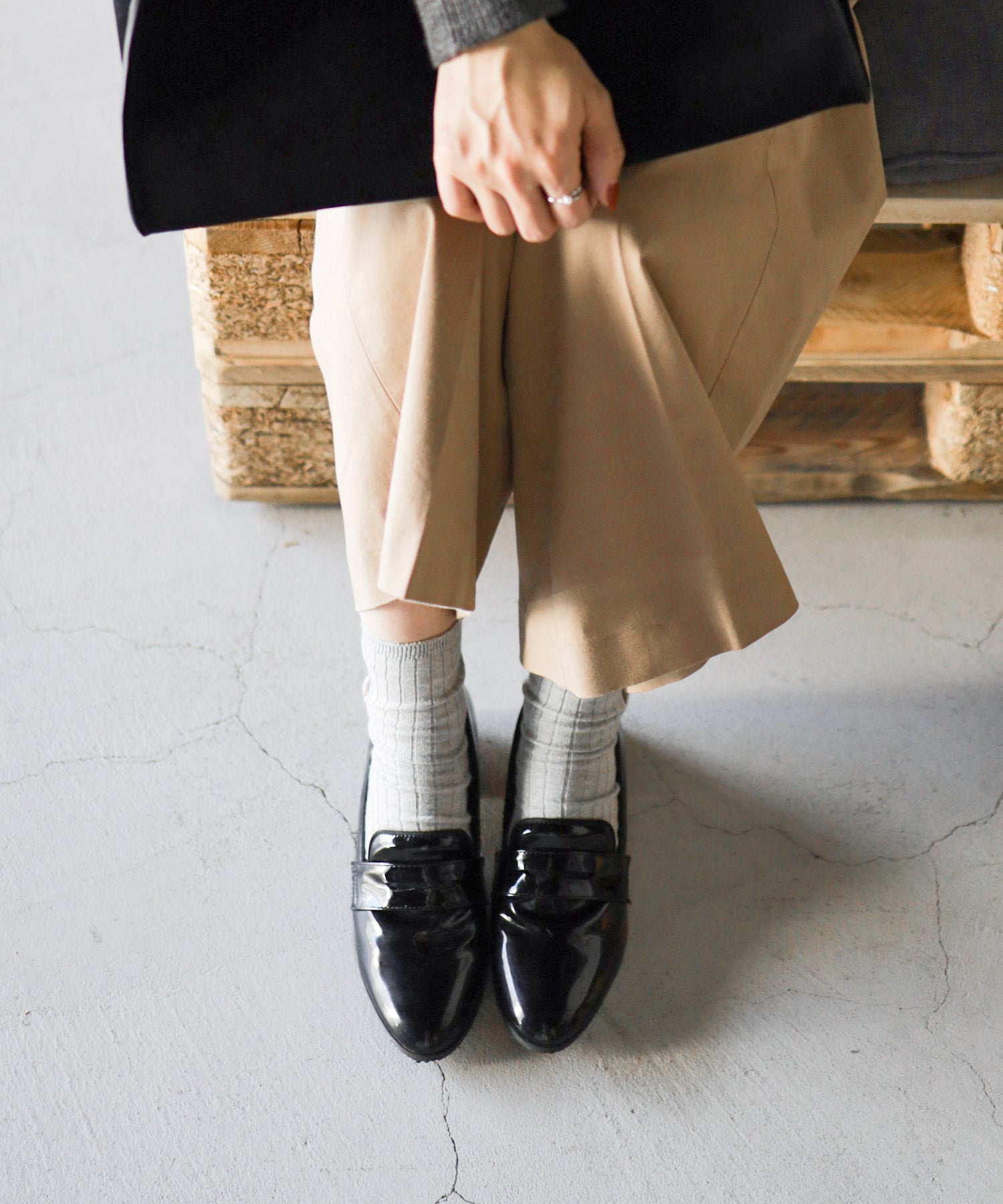 セスト SESTO 生活防水!晴雨兼用コインローファーパンプス